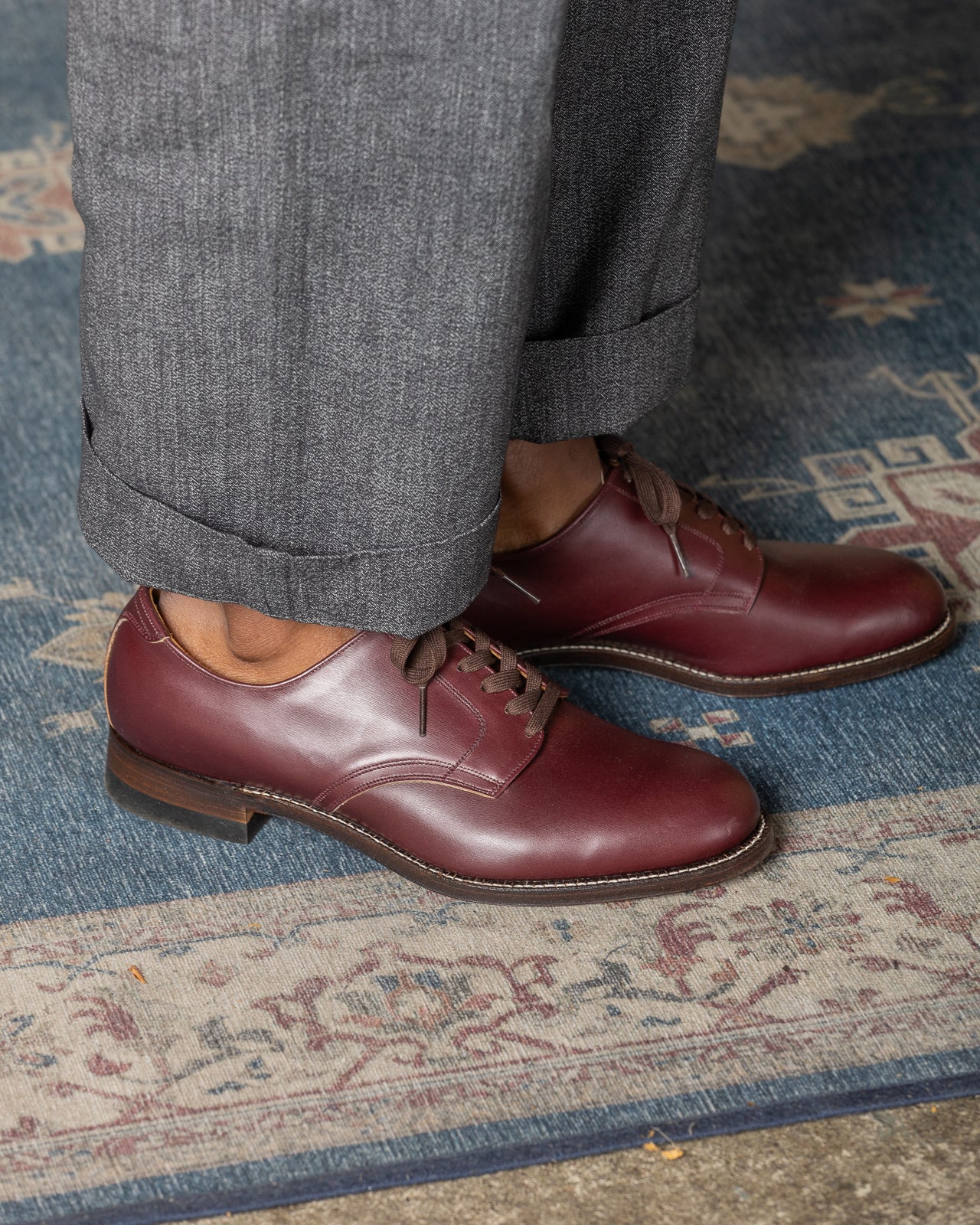 Attractions Service Shoes - Burgundy - Standard & Strange