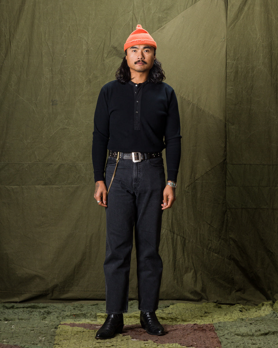 Black Sign Heavyweight 1920s Amish Henley - Black - Standard & Strange