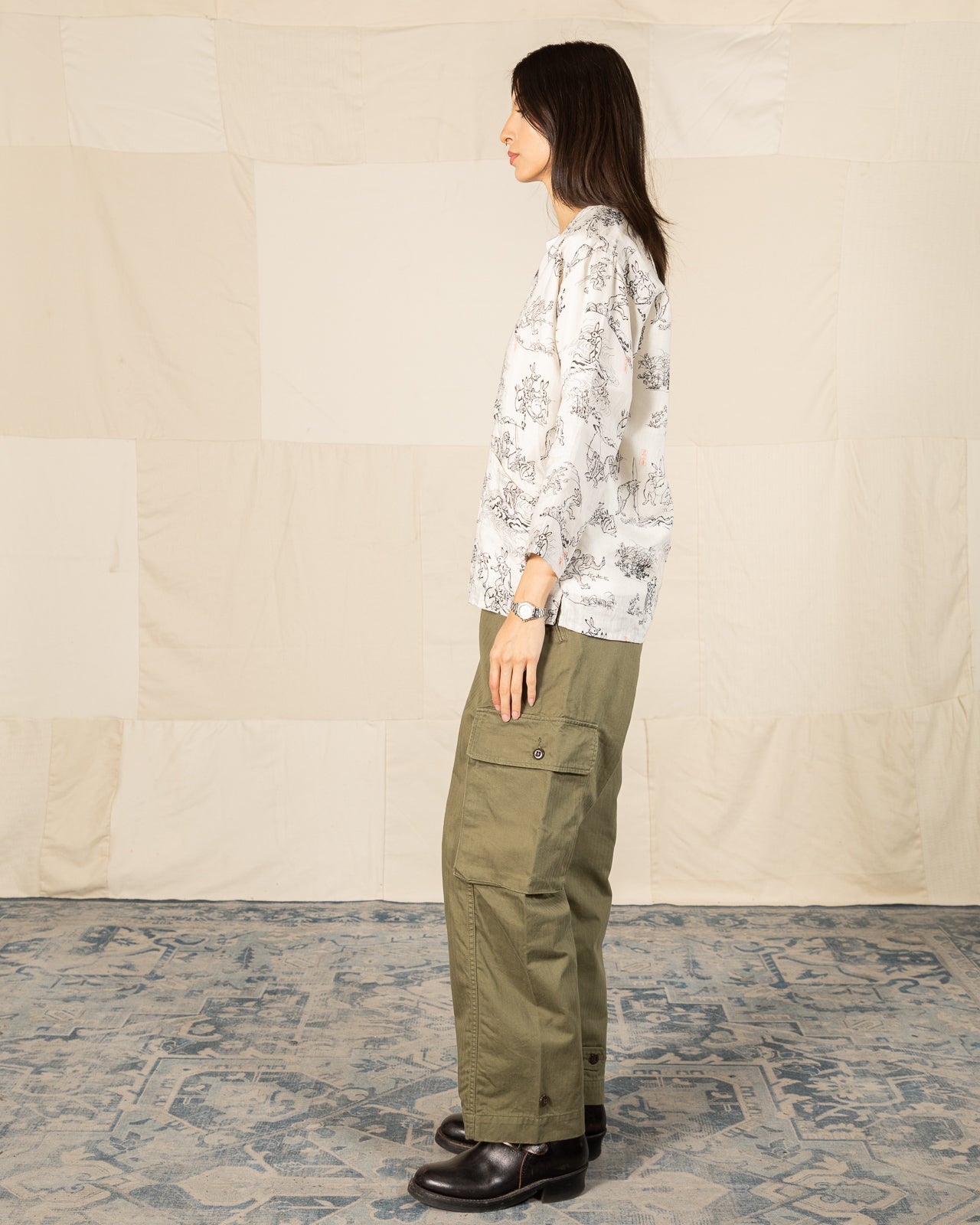 Black Sign “Playing Animal” Full Open Surgeon Shirt - Ivory - Standard & Strange