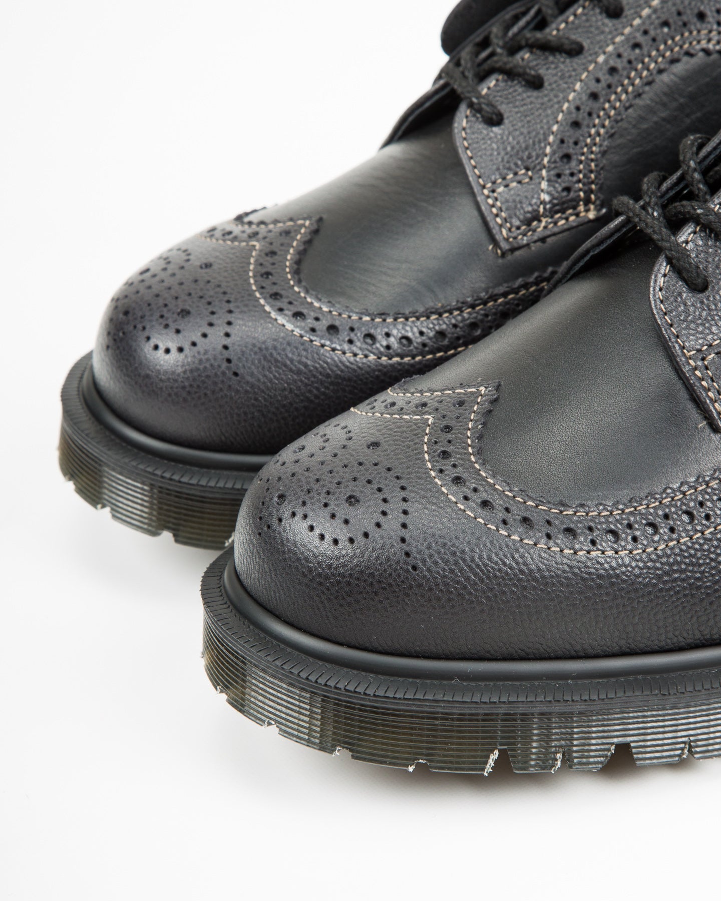 Dr. Martens 3989 Brogue Shoes - Black Westminster - Standard & Strange