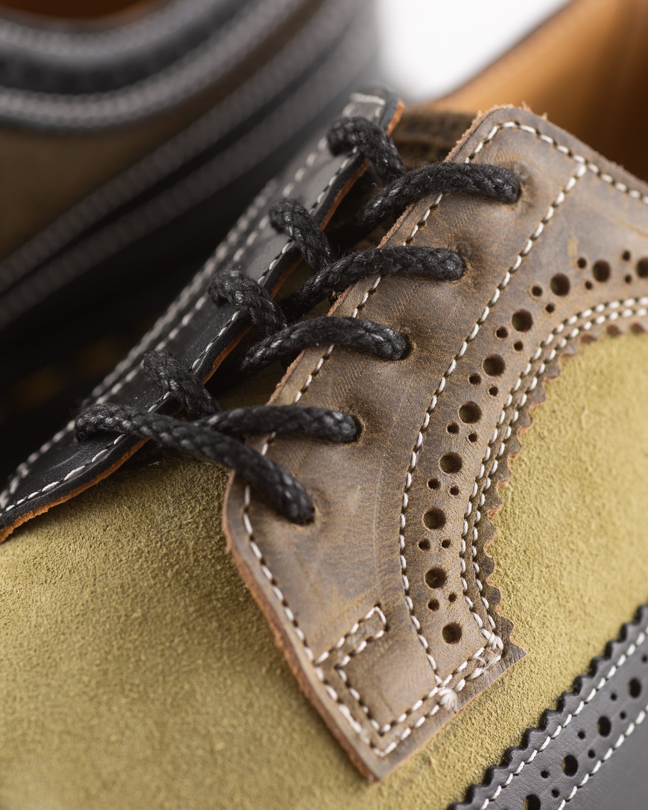 Dr. Martens 3989 Brogue Shoes - Green Multi Leather - Standard & Strange