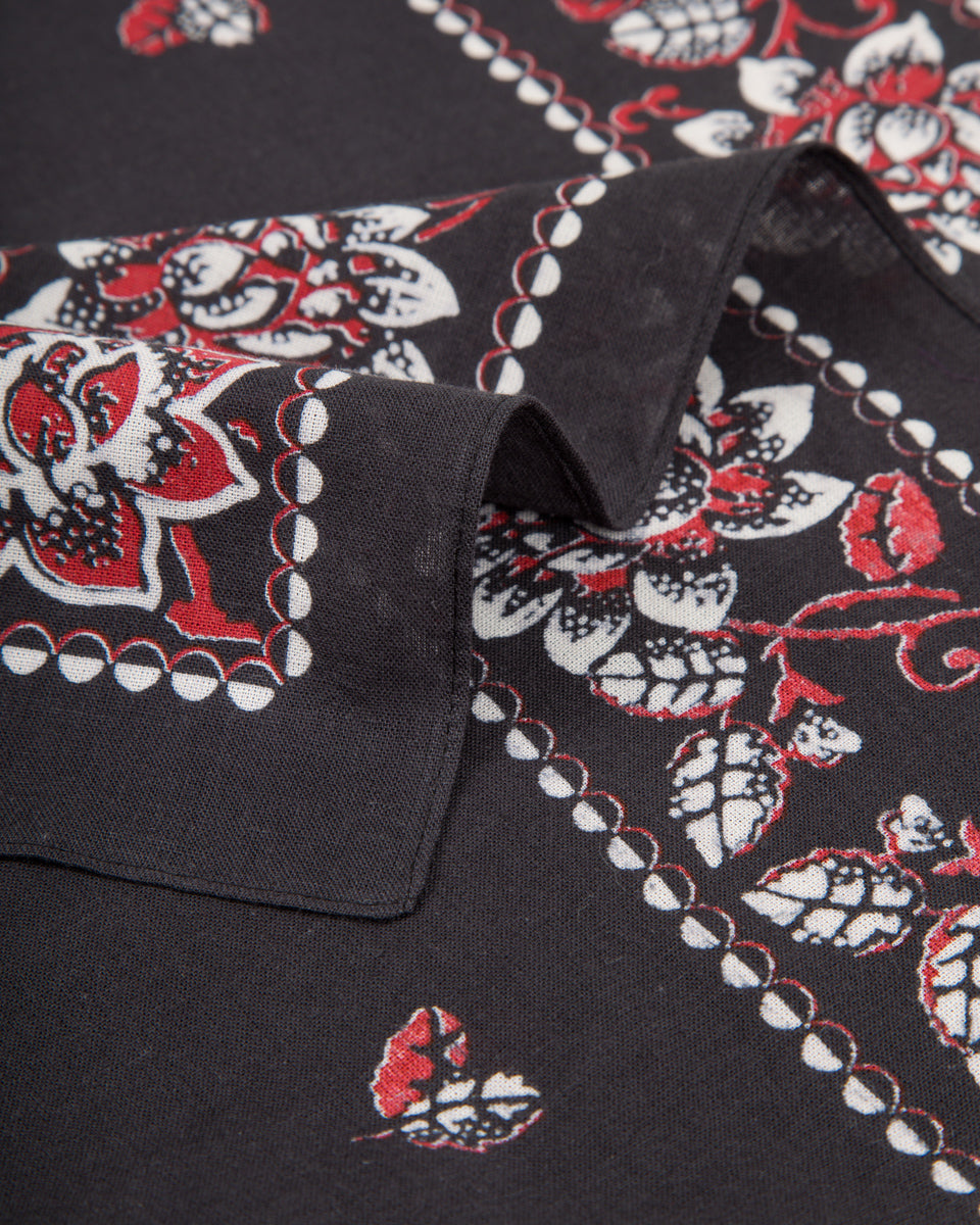 Kapital Fastcolor Selvedge Bandanna (ROCKWELL FLOWER) - Black - Standard & Strange