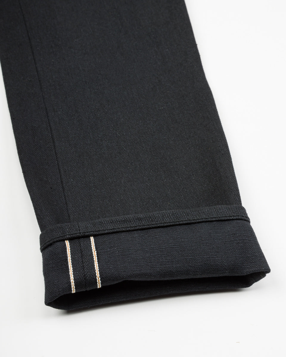 Freenote Portola Classic Taper - 17oz Black Slub - Standard & Strange