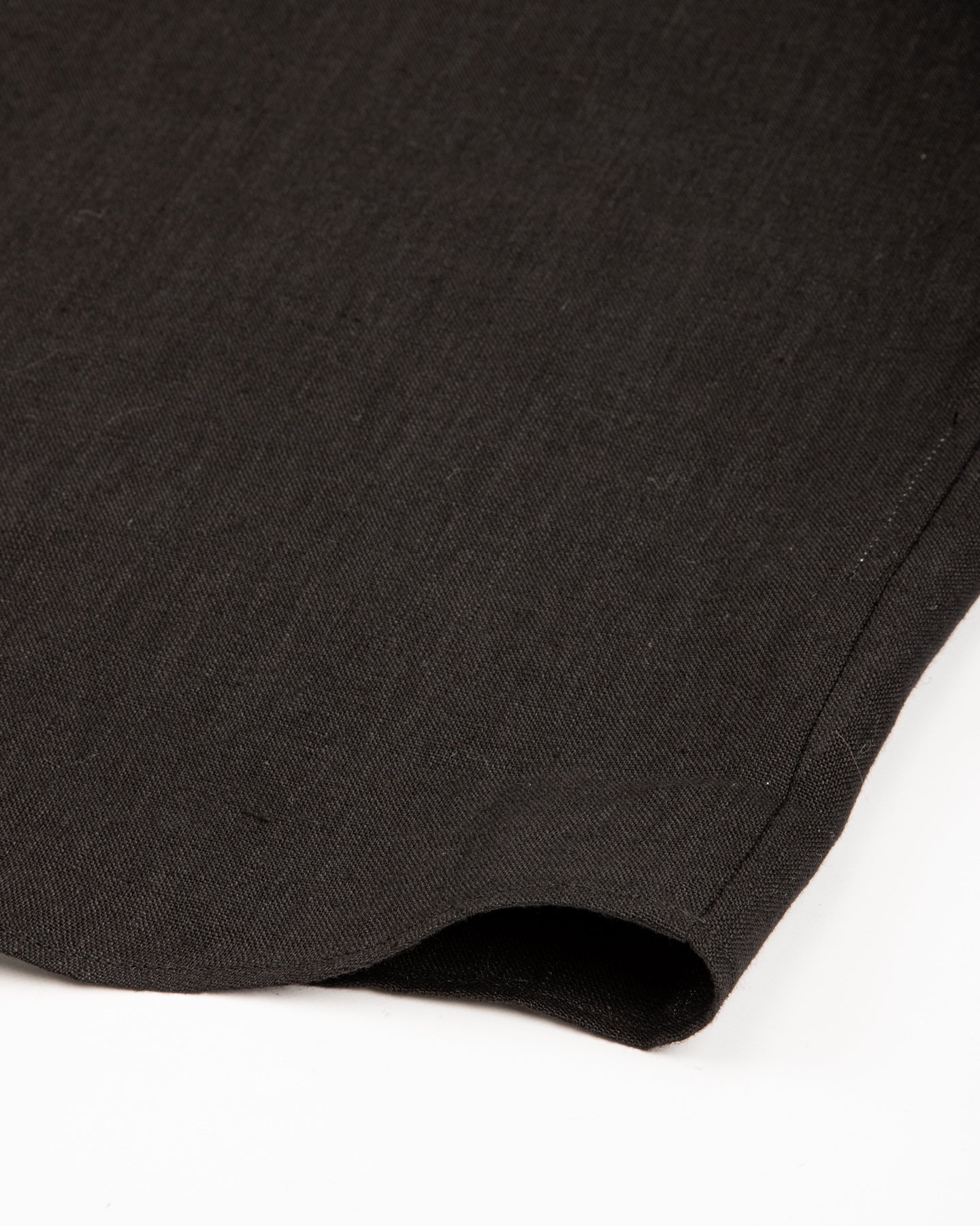 Gorsch Wide Silhouette Open Collar Shirt - Black French Linen - Standard & Strange