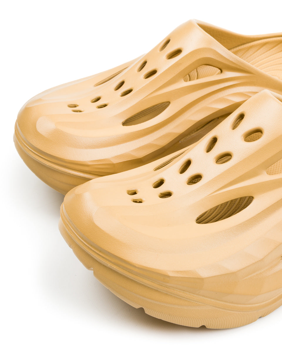 Hoka Ora Recovery Mule - Wheat/Wheat - Standard & Strange
