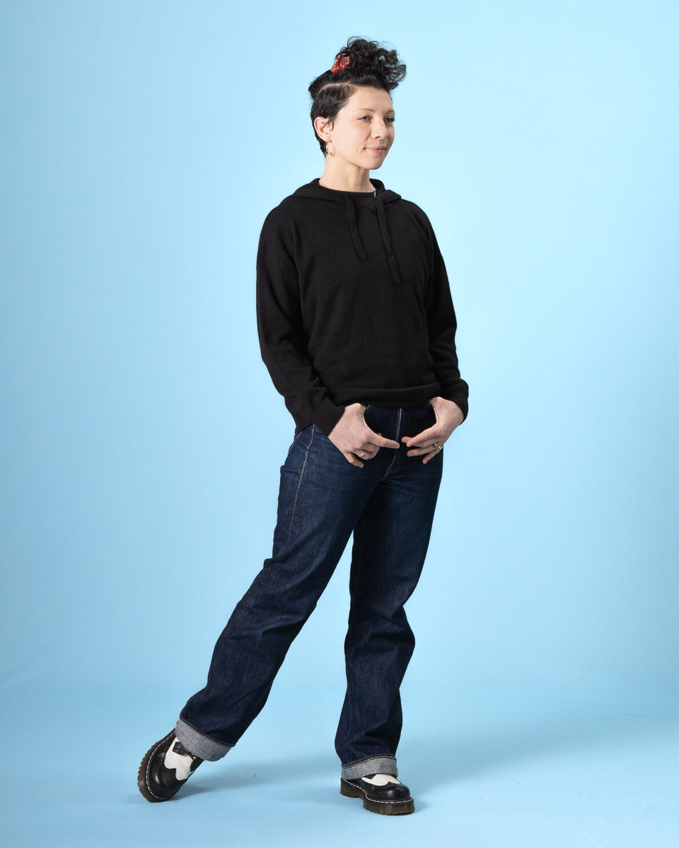 Merz b. Schwanen Women's Relaxed Hoodie - Black Merino/Silk/Cashmere - Standard & Strange