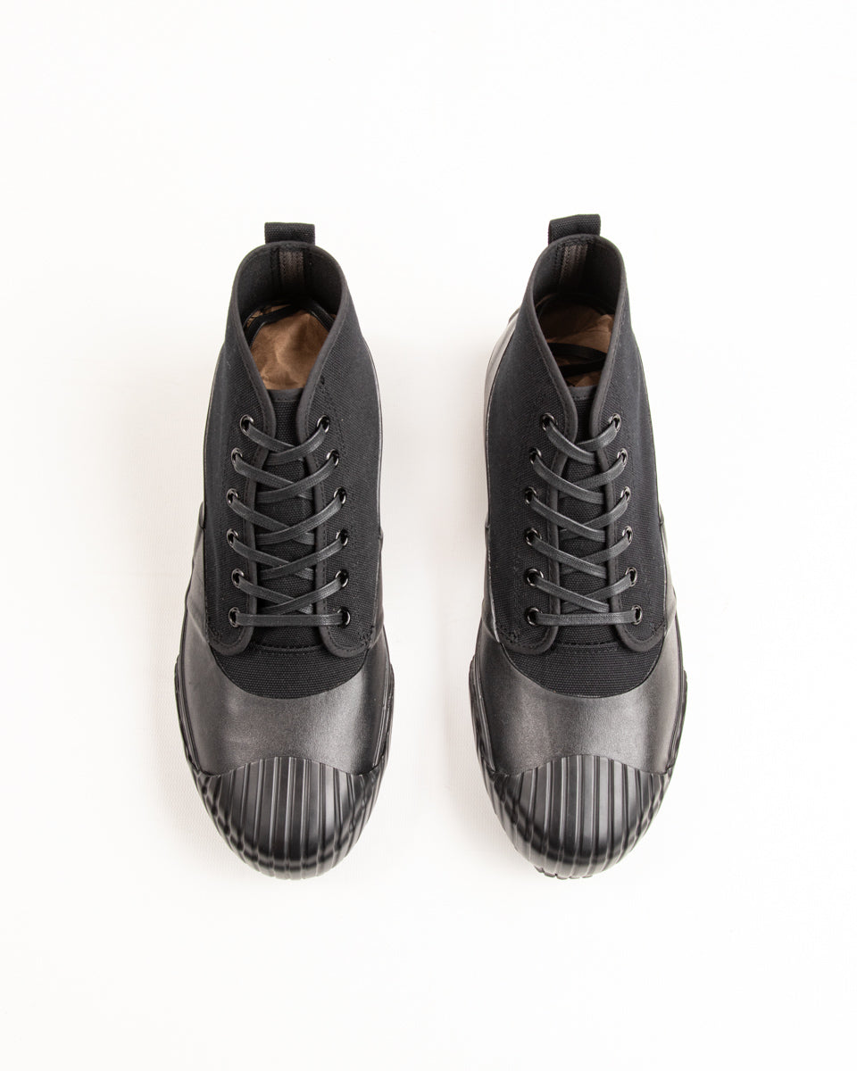 Moonstar All-Weather Sneaker - Black - Standard & Strange
