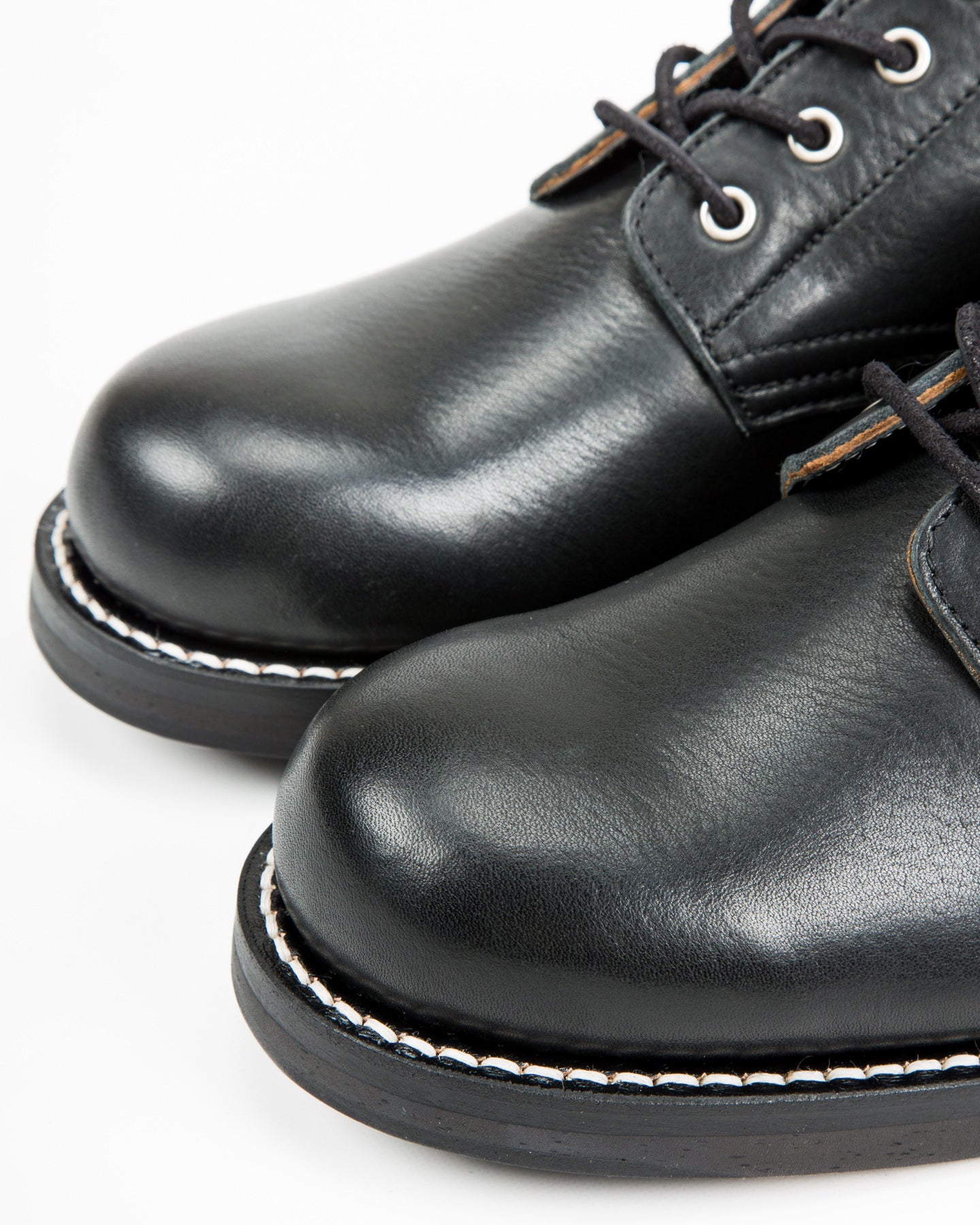 Rolling Dub Trio Coupen Mid Cut Boot - Black Kobe Shrink - Standard & Strange