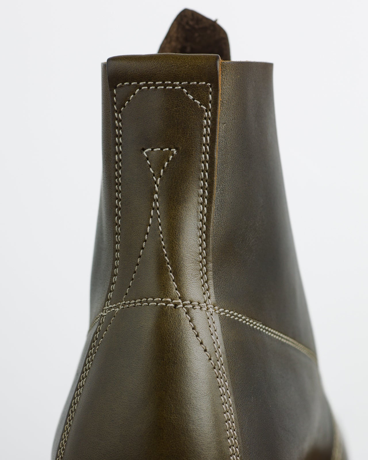 Unsung House S&S x Unsung House Slog Boot - Walnut Overdye Olive Latigo - Standard & Strange