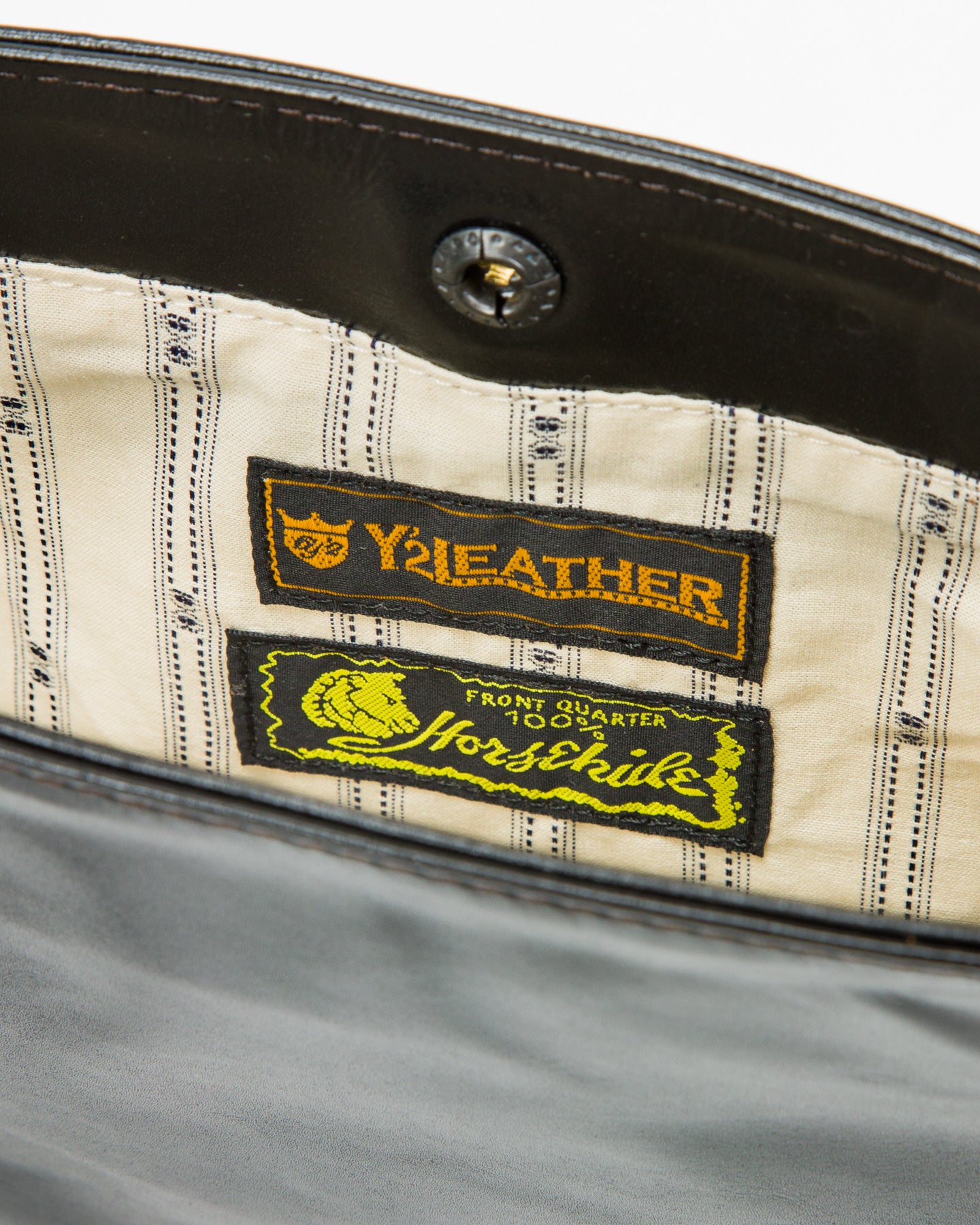 Y'2 Leather Sacoche Bag - Black Natural Scar Horse (BG-18) - Standard & Strange