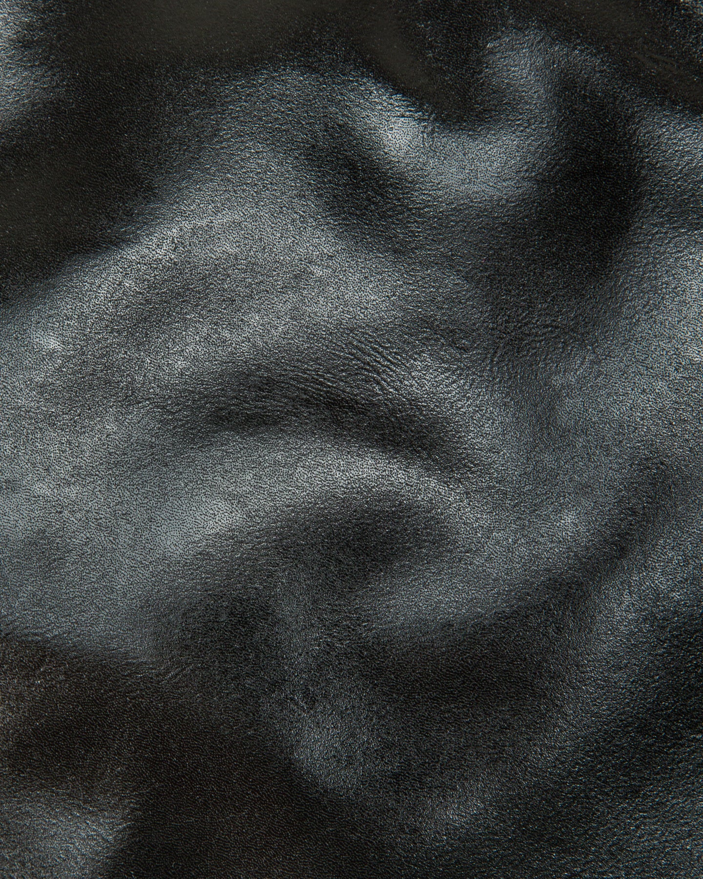 Y'2 Leather Sacoche Bag - Black Natural Scar Horse (BG-18) - Standard & Strange