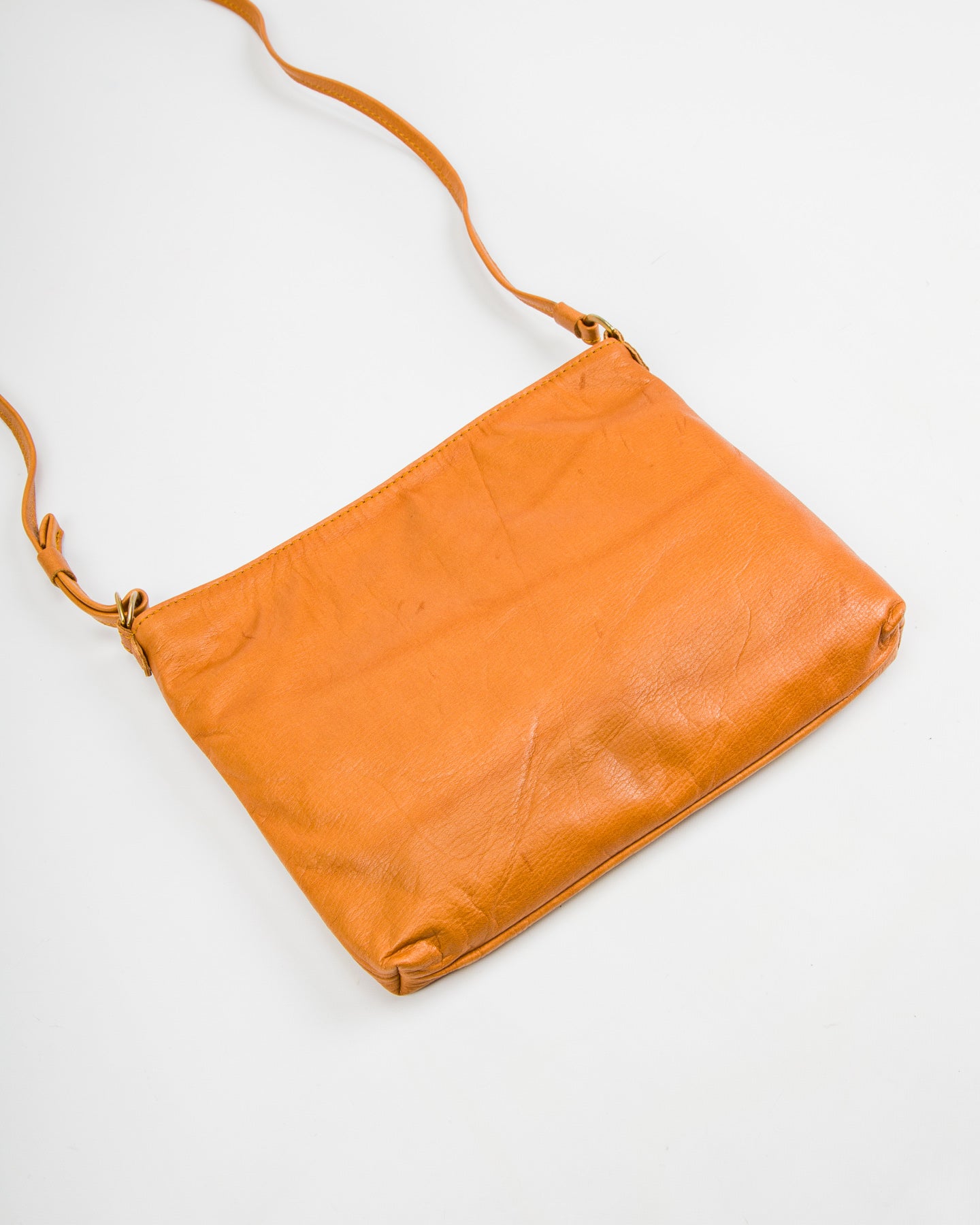 Y'2 Leather Sacoche Bag - Camel Natural Scar Steer (BG-18) - Standard & Strange