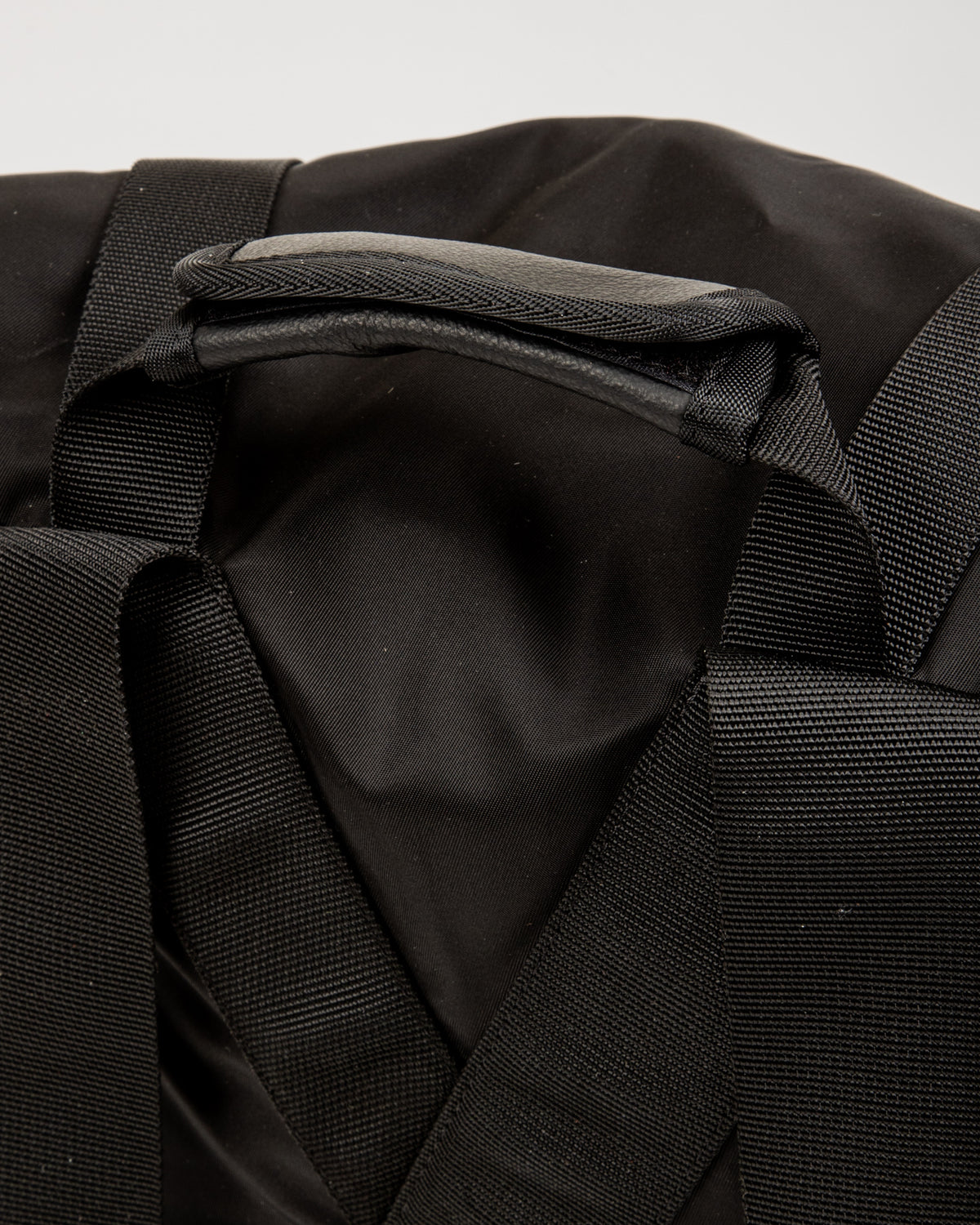 Bagjack Bull Leather Morph Pack TWST PKT - Black - Standard & Strange
