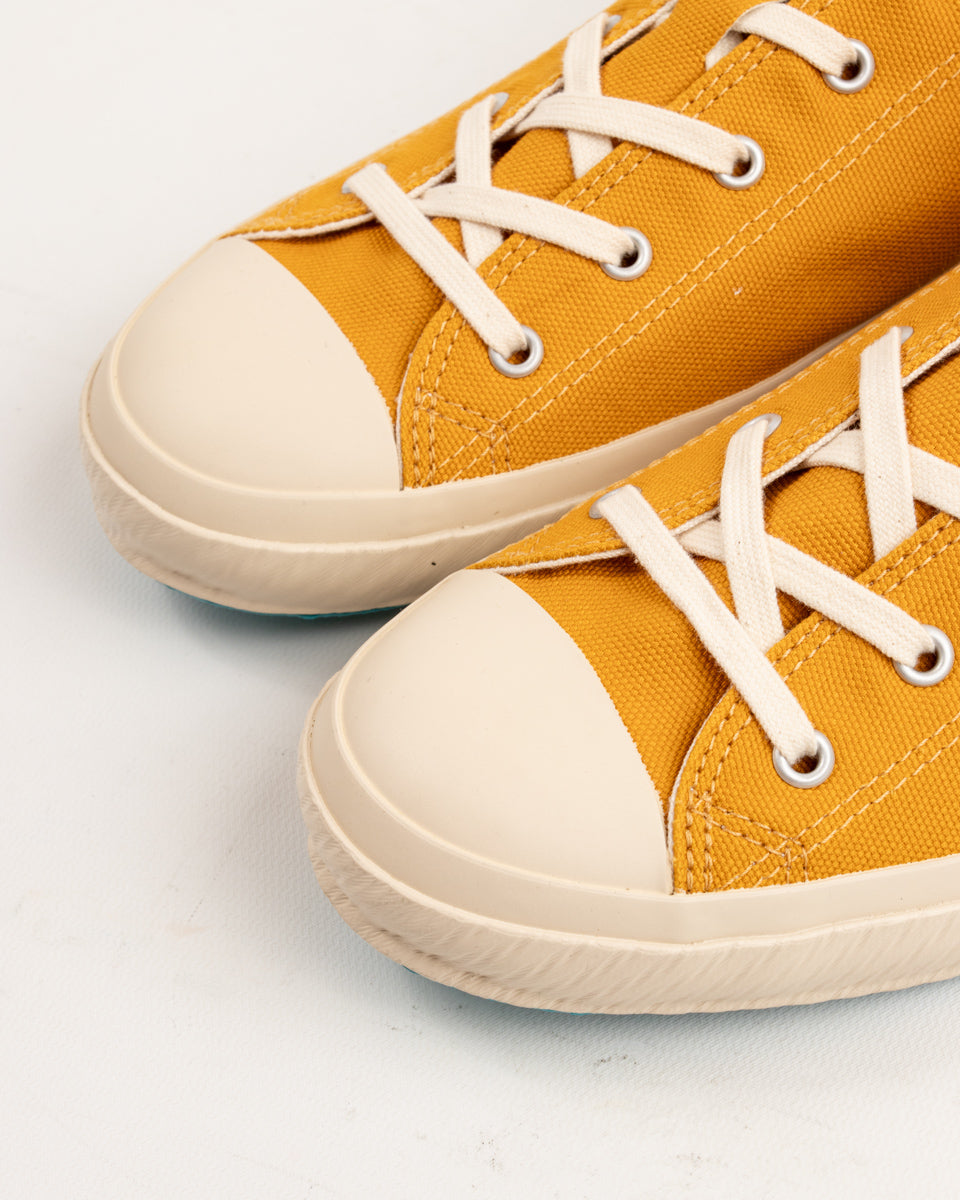 Moonstar S.L.P01 JP Low Sneaker - Mustard Yellow - Standard & Strange