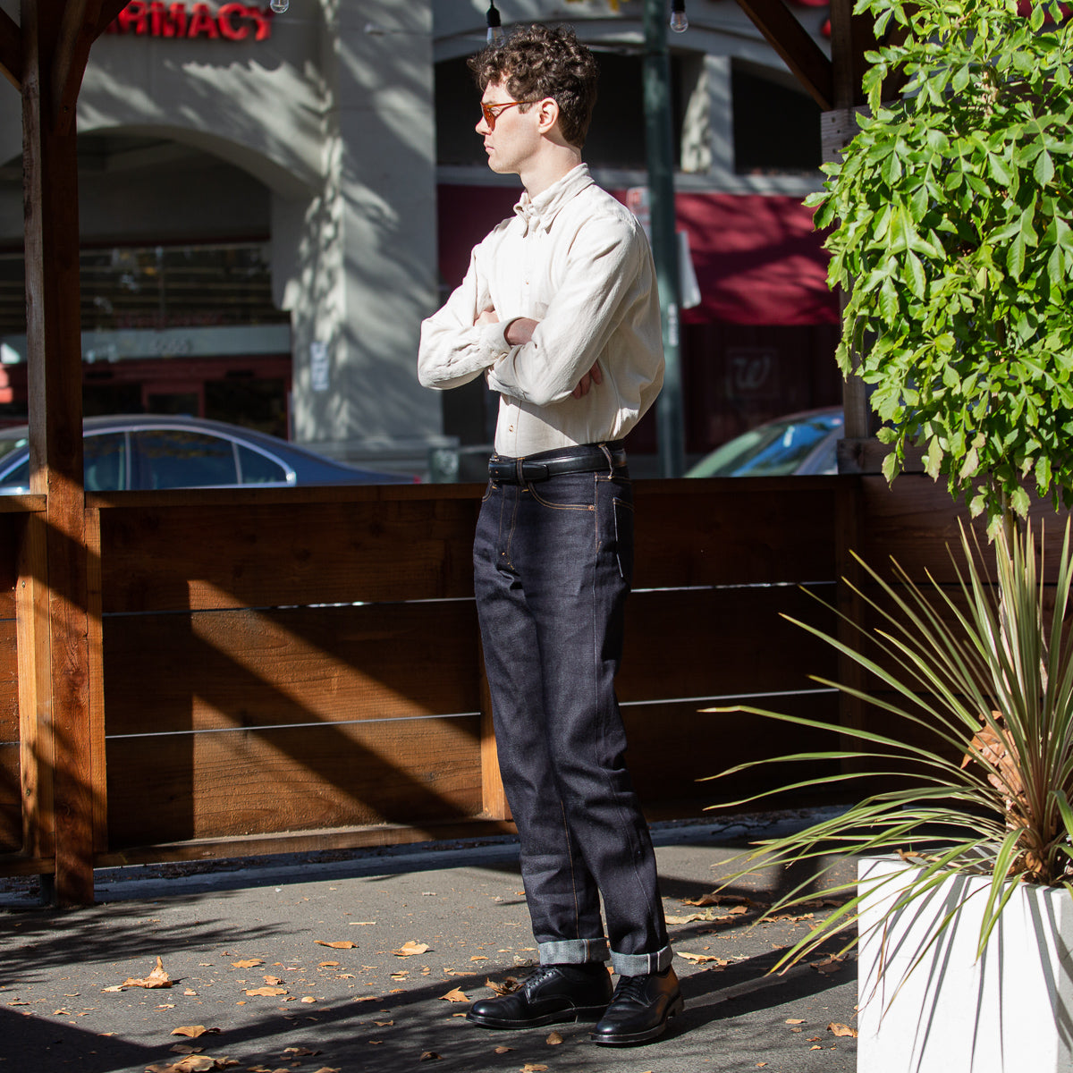 Indigofera Buck Tapered Fit - 14oz Indigo No 9 Selvedge - Standard & Strange