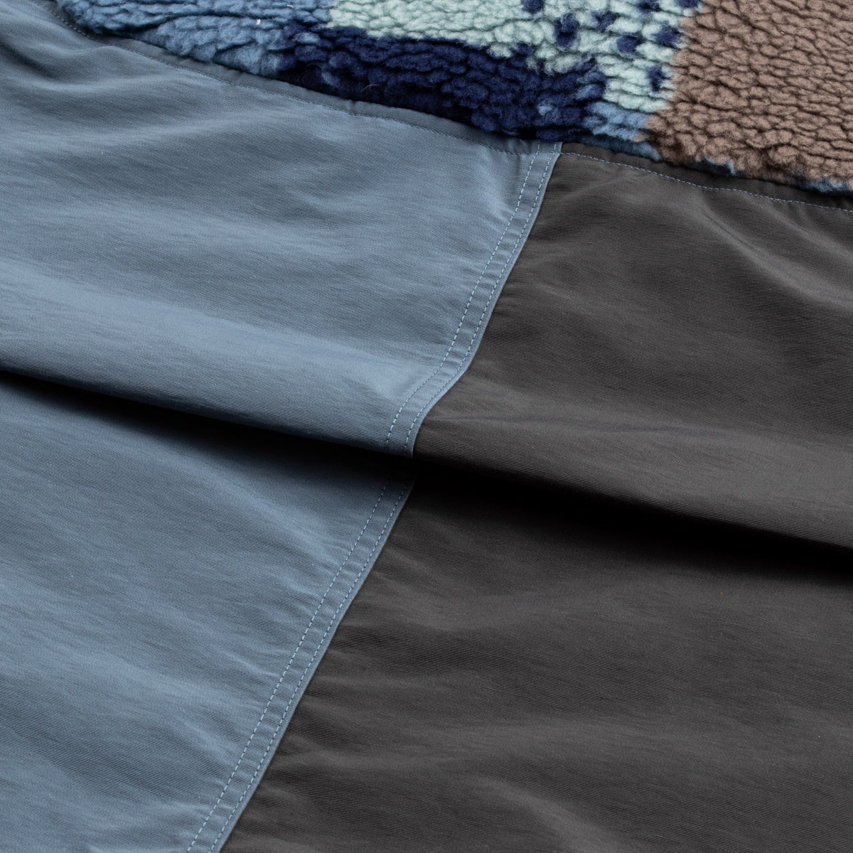 Kapital 60/40 Cloth x TUGIHAGI Fleece HUTTE Anorak - Navy - Standard & Strange