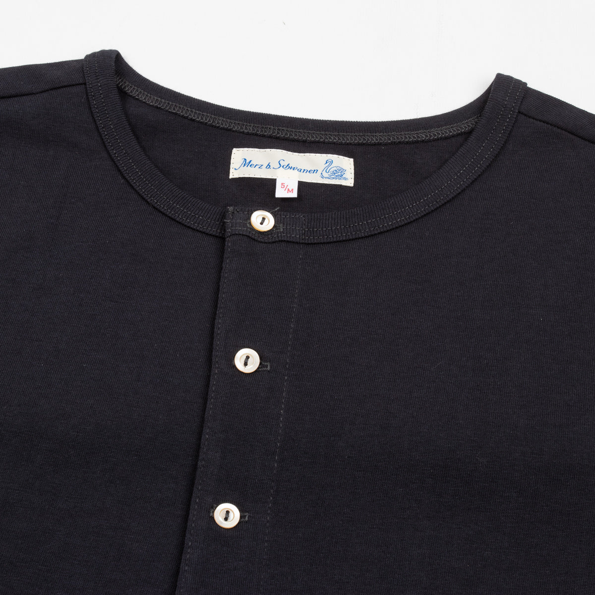 Merz b. Schwanen 206 Loopwheeled LS Henley - Charcoal - Standard & Strange