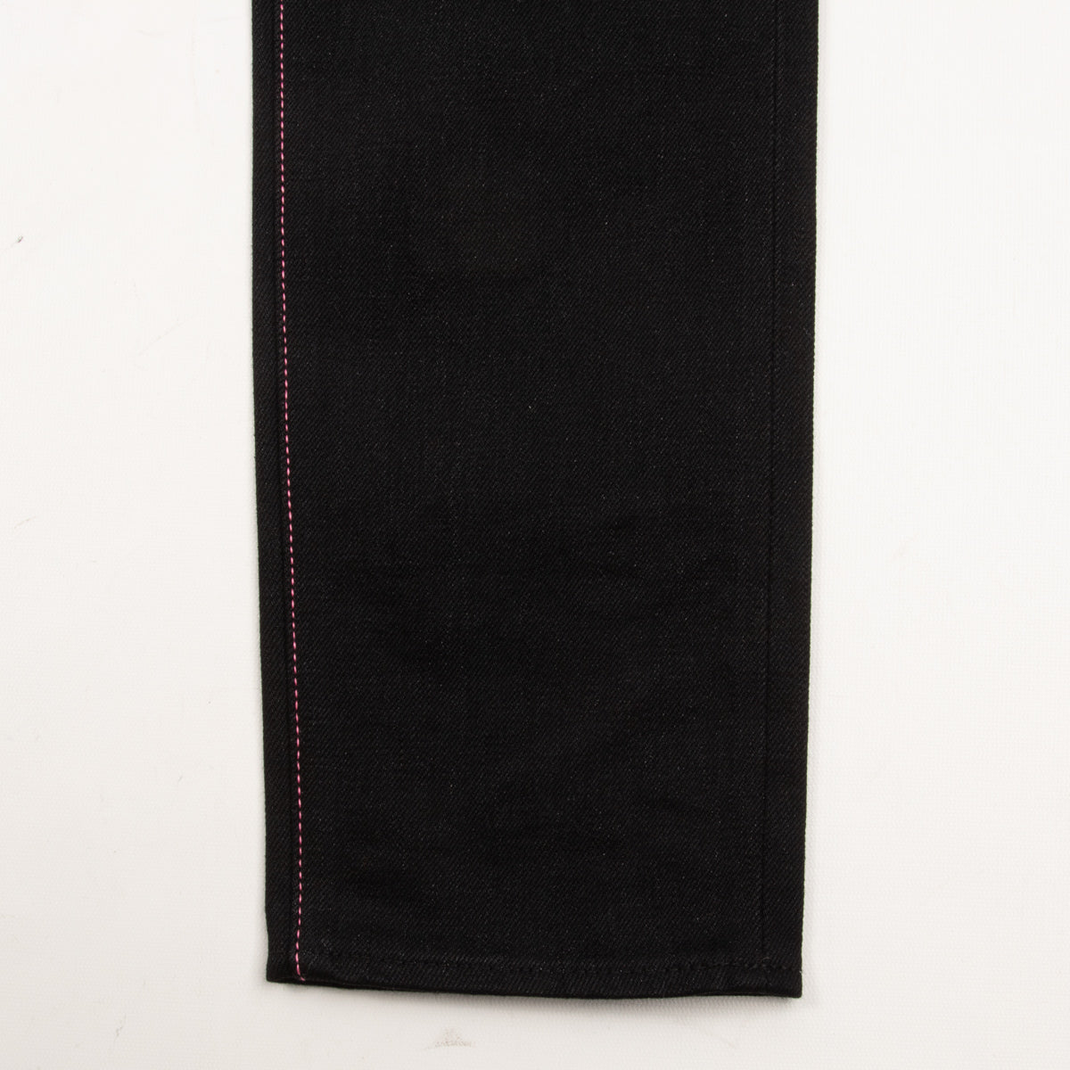 Momotaro 0405-B High Tapered Fit - 15.7oz Black/Black Selvedge - Standard & Strange