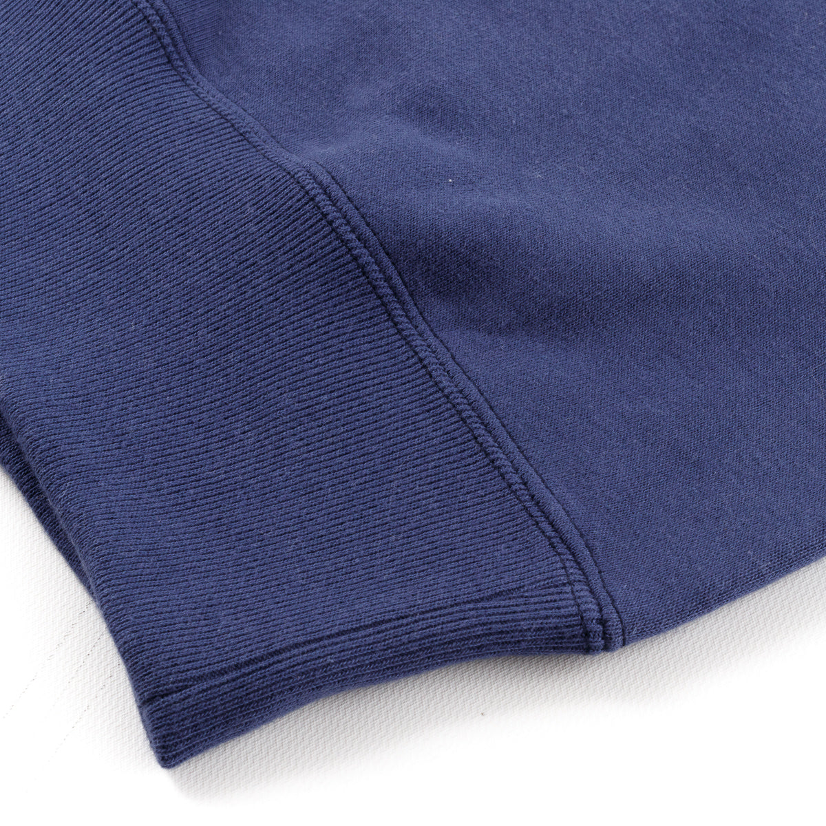 The Real McCoy's 9oz Loopwheel Raglan Sleeve Sweatshirt - MQ Navy - Standard & Strange