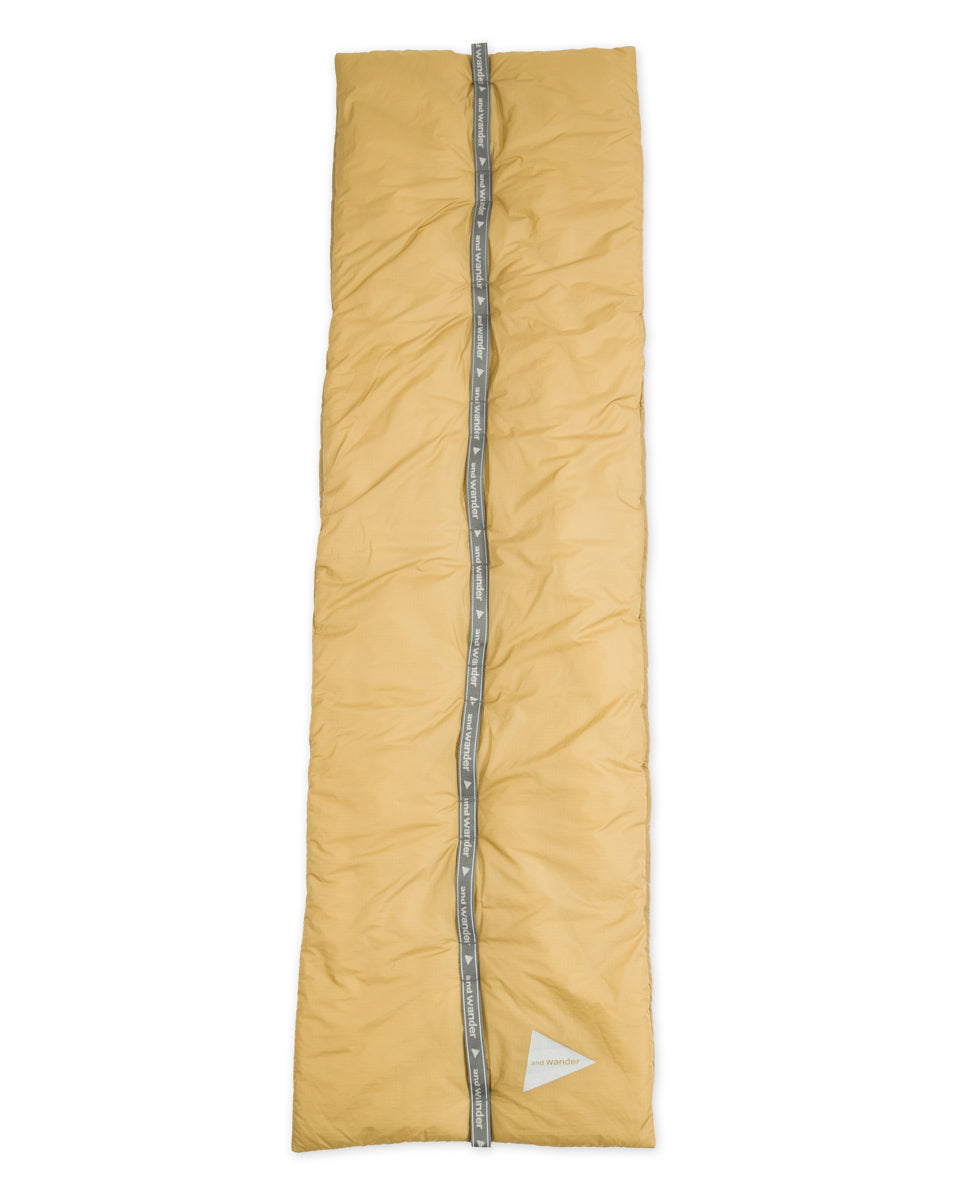 And Wander PRIMALOFT rip muffler - Beige - Standard & Strange