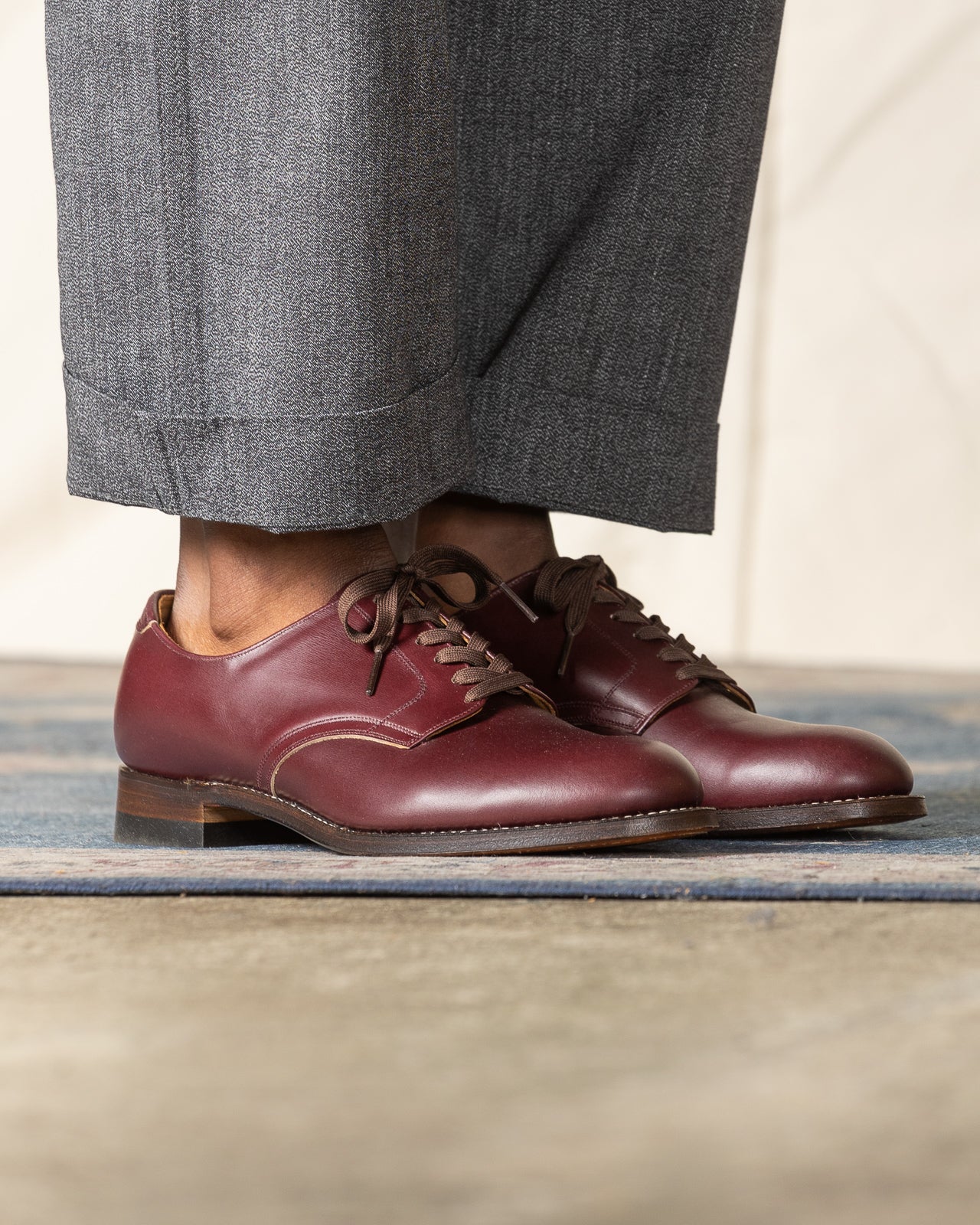 Attractions Service Shoes - Burgundy - Standard & Strange