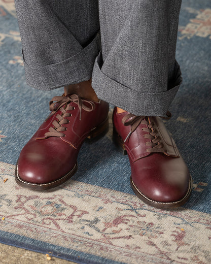 Attractions Service Shoes - Burgundy - Standard & Strange