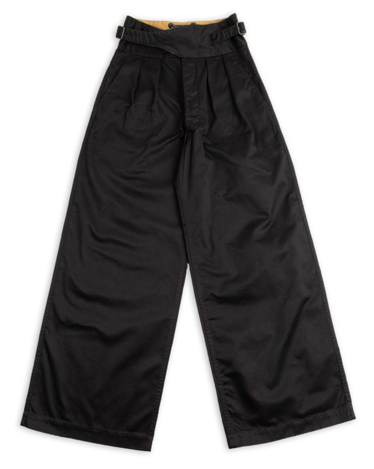 Black Sign Oiled Quilting Athletic Pants - Oiled Black – Standard & Strange