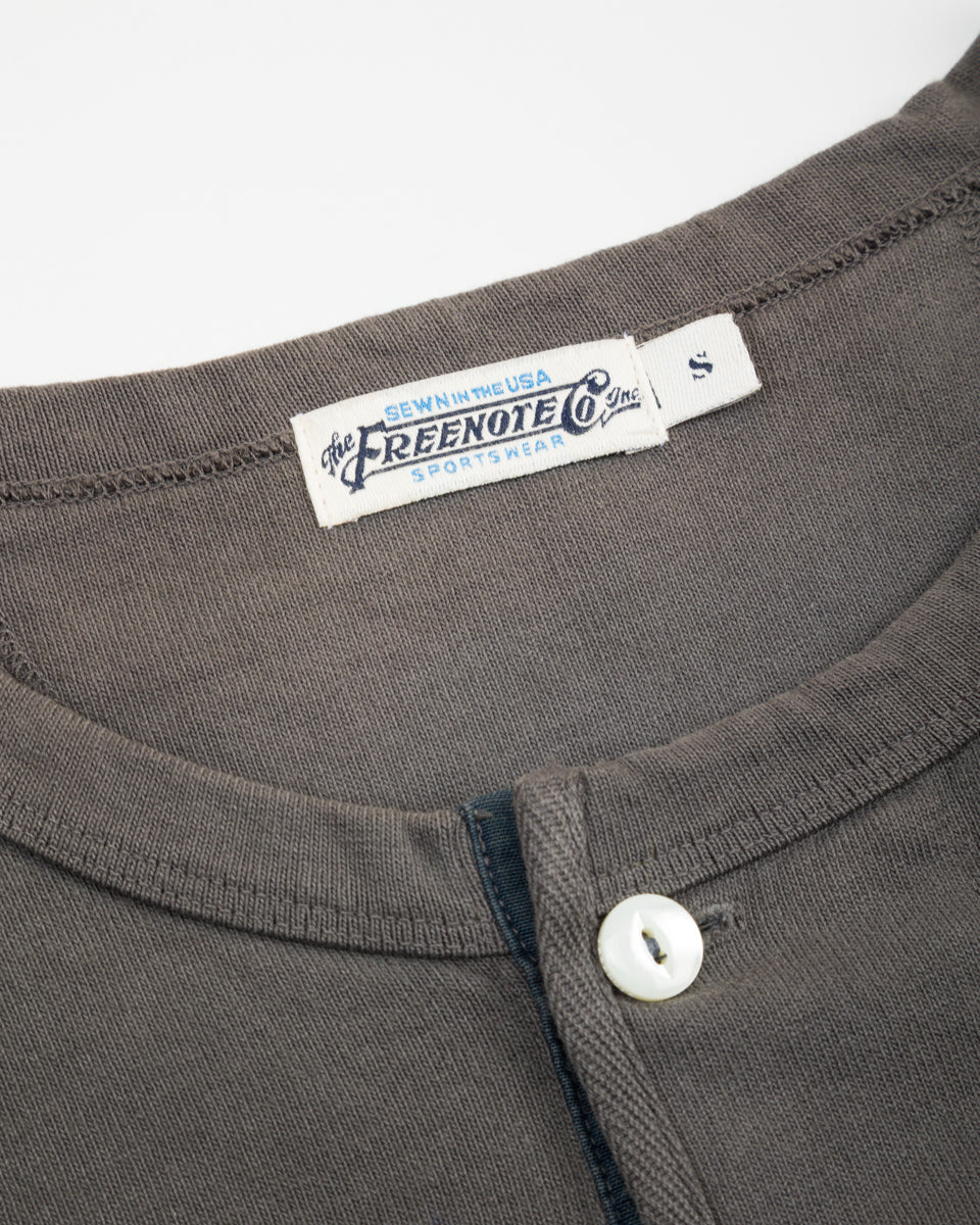 Freenote 13oz Henley L/S - Midnight - Standard & Strange