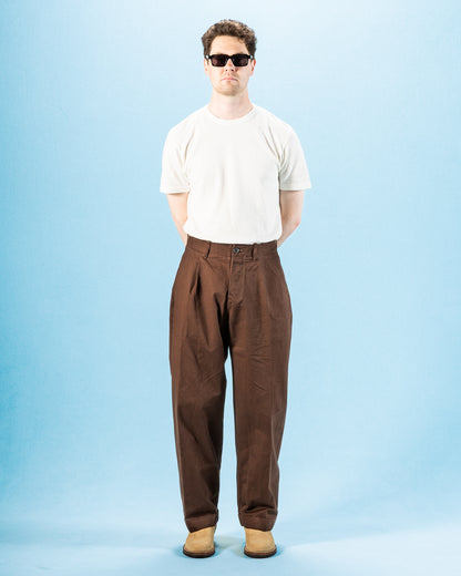 Hansen Bobby Wide Pleated Trousers - Chestnut Gabardine - Standard & Strange