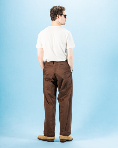 Hansen Bobby Wide Pleated Trousers - Chestnut Gabardine - Standard & Strange
