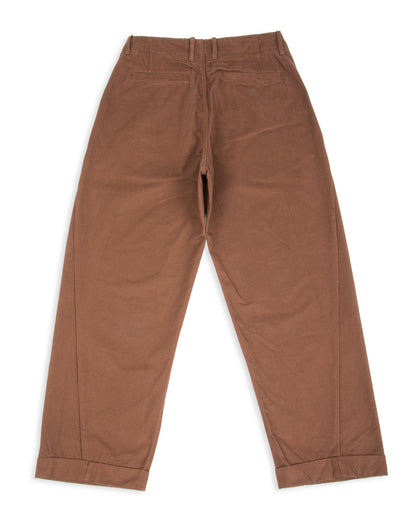 Hansen Bobby Wide Pleated Trousers - Chestnut Gabardine - Standard & Strange