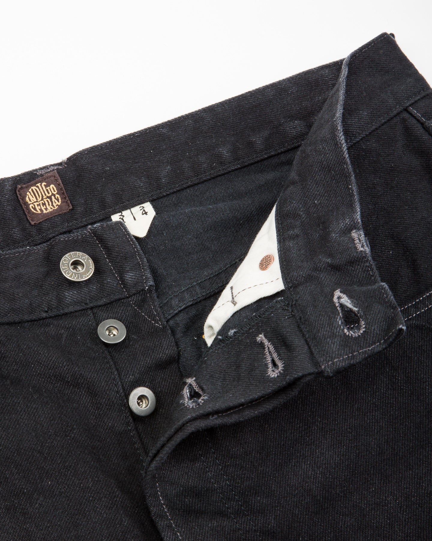 Indigofera Kirk Straight Fit - 14oz Gunpowder Black Selvedge Rinsed - Standard & Strange