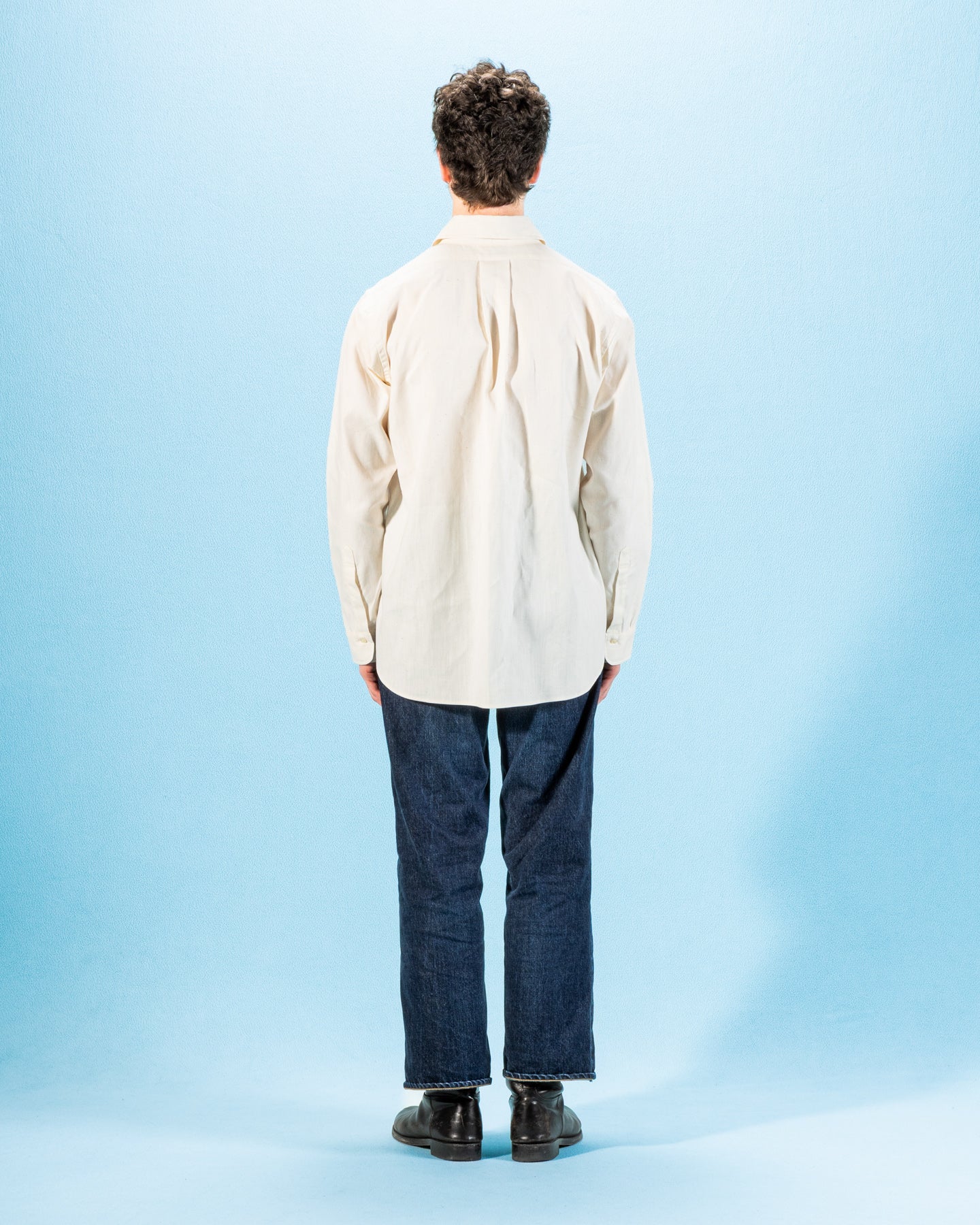 John Gluckow BB Round Collar Oxford - Ecru - Standard & Strange