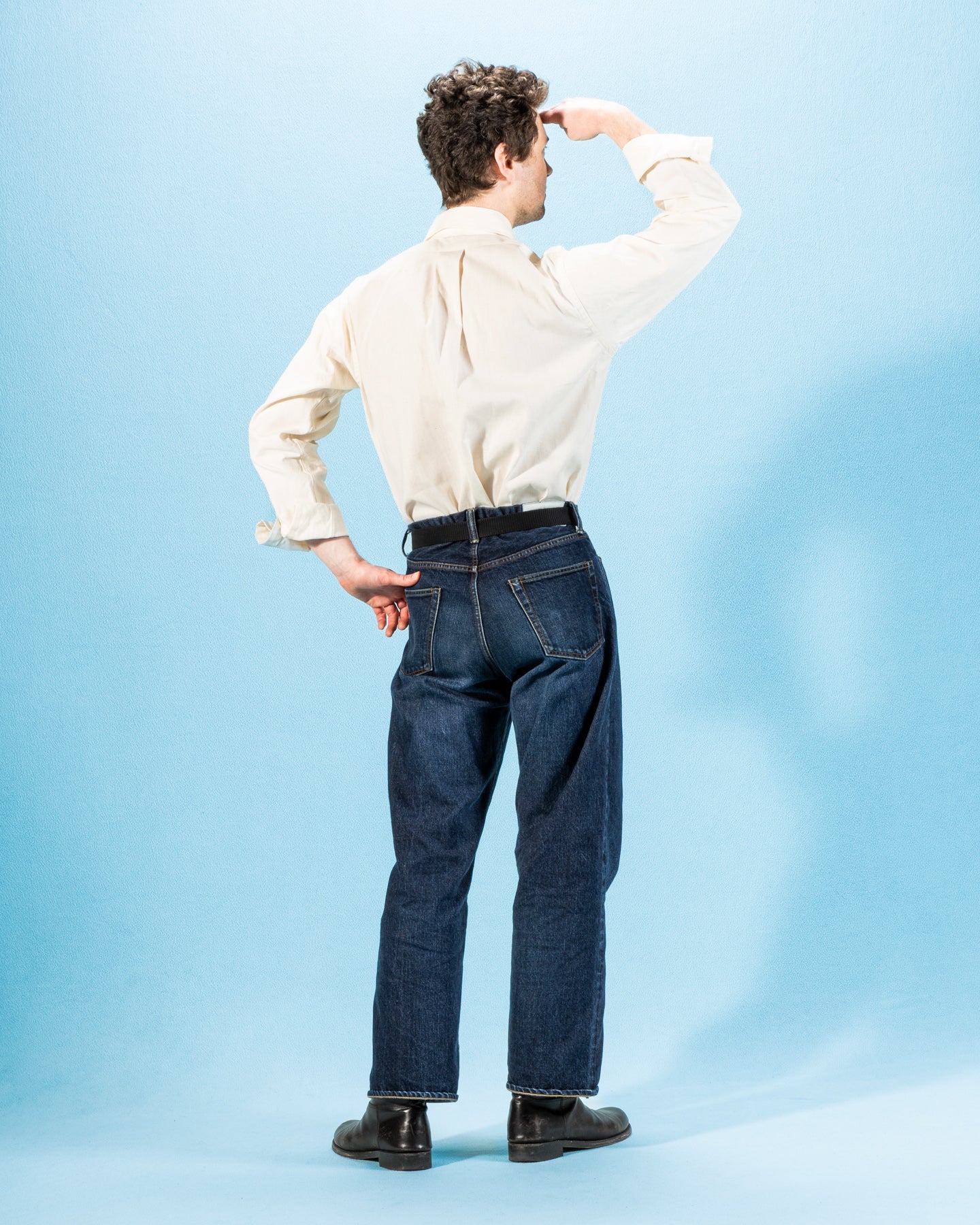 John Gluckow BB Round Collar Oxford - Ecru - Standard & Strange