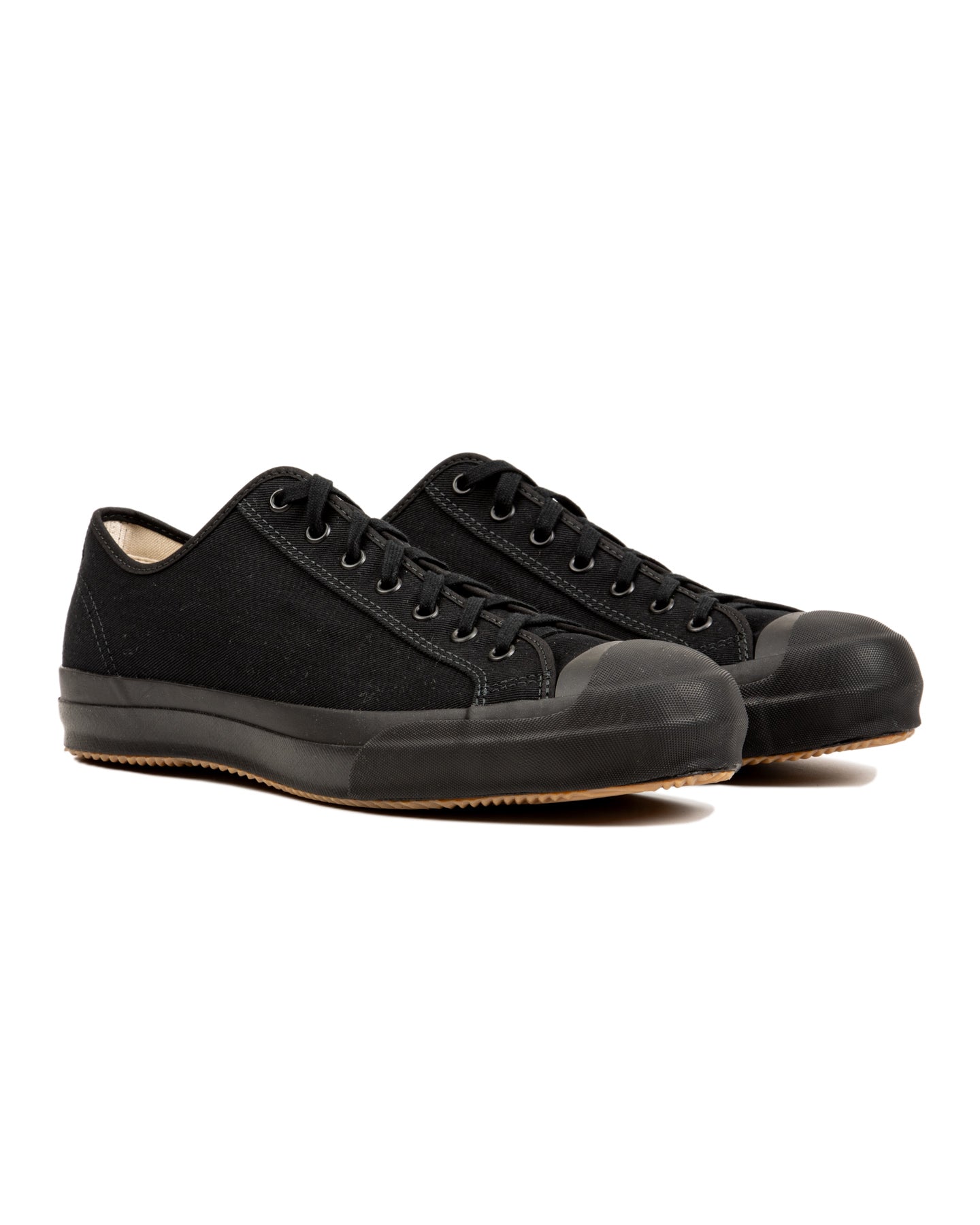 JLB Champion Sneakers - Solid Black