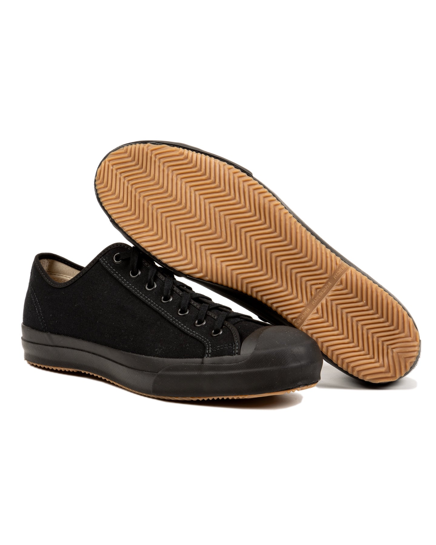 JLB Champion Sneakers - Solid Black