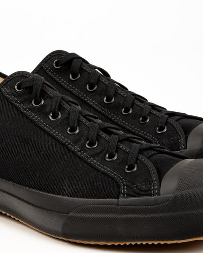 JLB Champion Sneakers - Solid Black