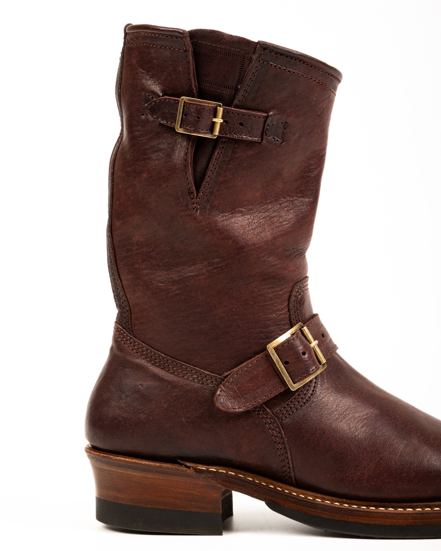 Wabash Engineer Boots - Burnt Burgundy Ezo Deerskin