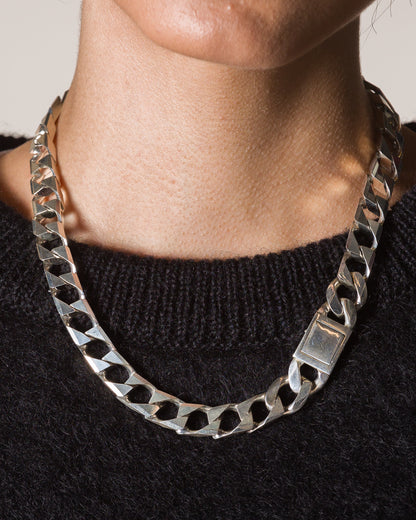 Martine Ali Ferd Chain - Standard & Strange
