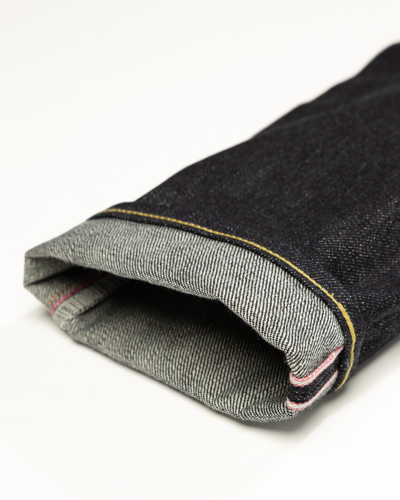 Momotaro 0605-18 Natural Tapered Fit - 18oz - Standard & Strange