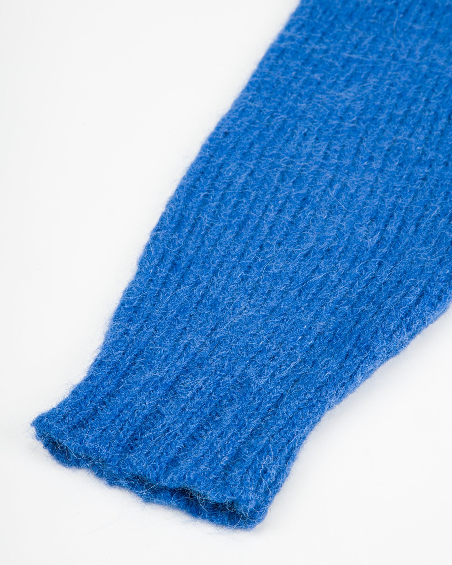 Shaggy Alpaguan Crewneck - Blue