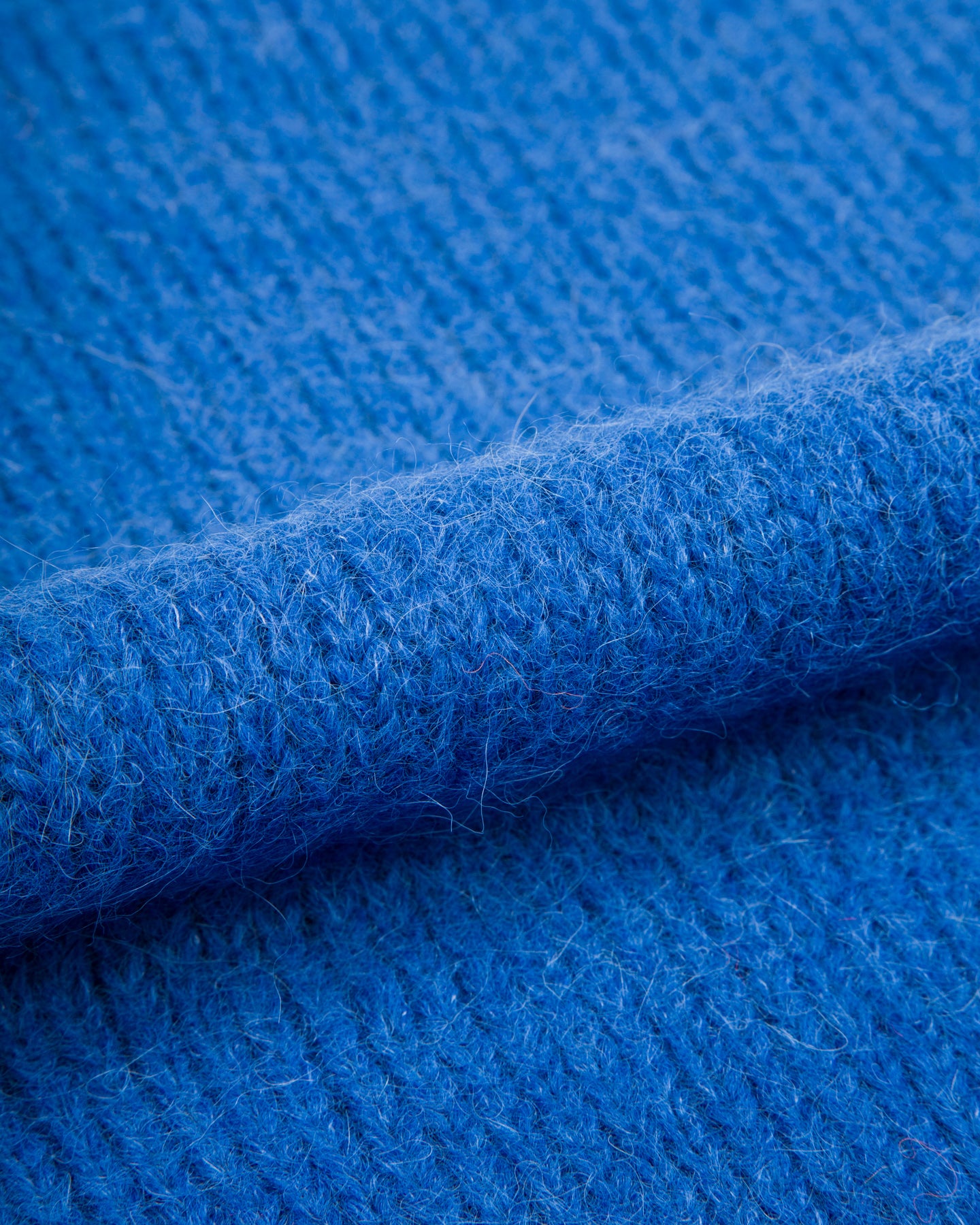 Shaggy Alpaguan Crewneck - Blue