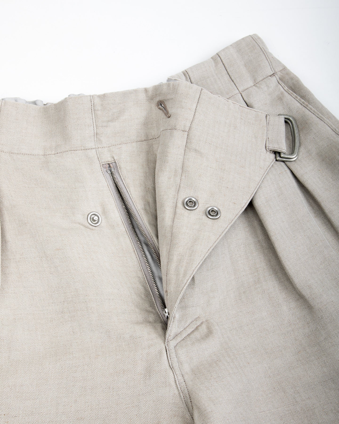 Oblique Shorts - Natural Silk Linen Fine HBT