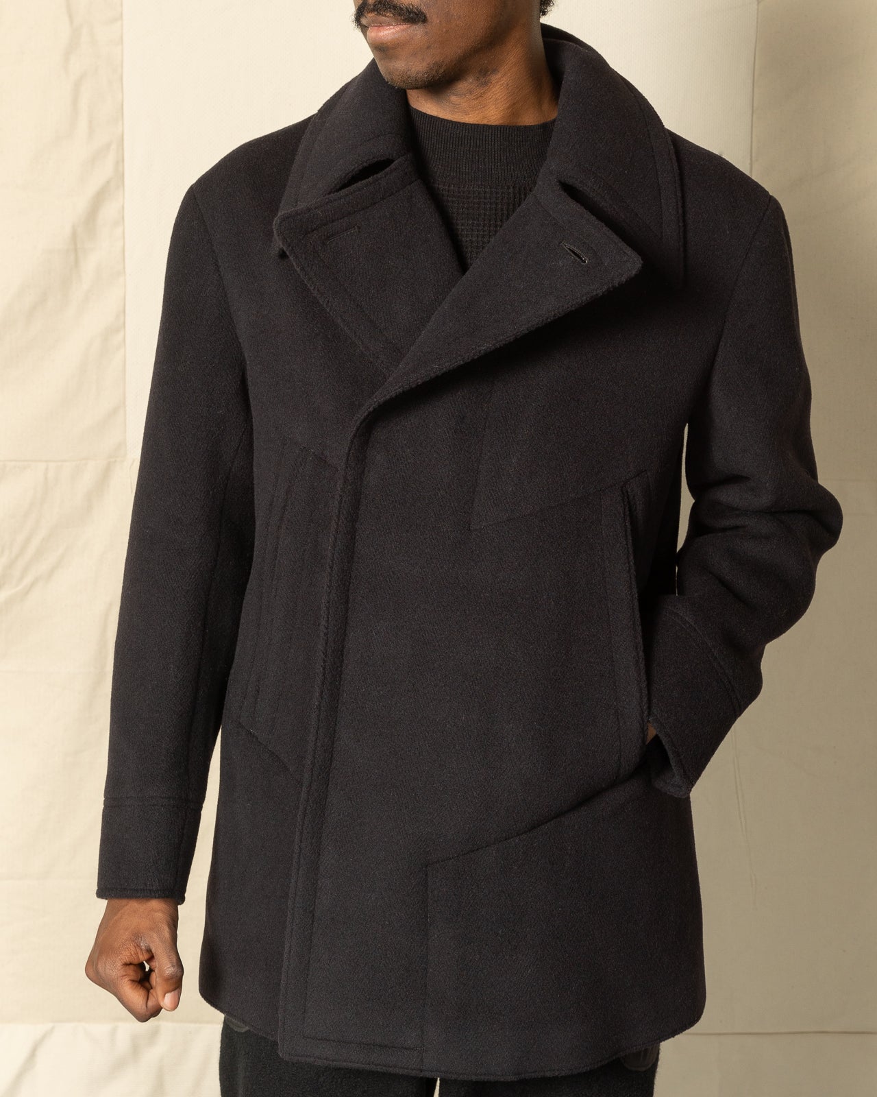 MotivMfg Platica Peacoat - Black Mallelieus Vintage Velour Overcoating - Standard & Strange