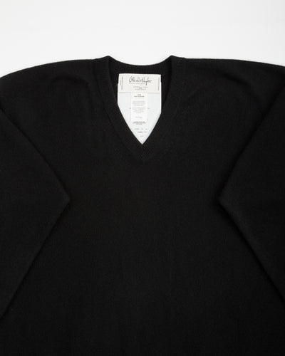 Olde Homesteader & Daughter Cashmere V Pullover - Black 10 - Standard & Strange