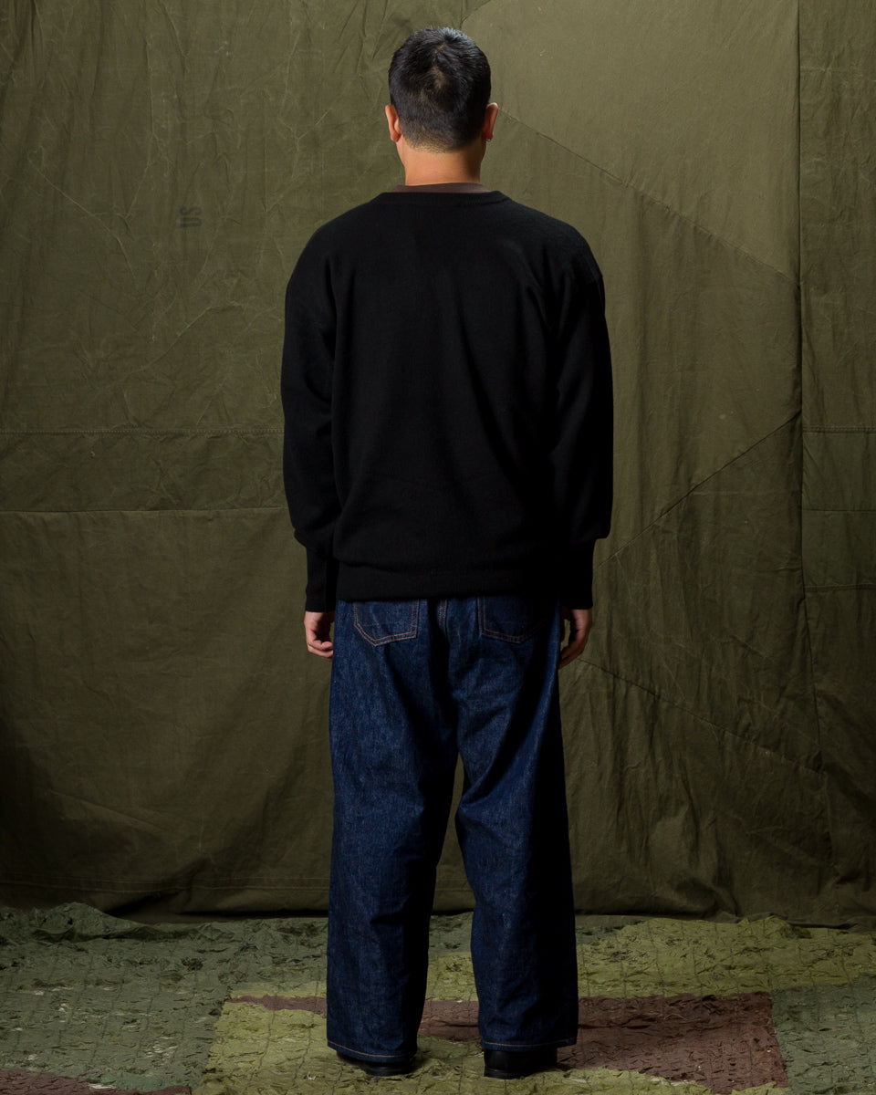 Olde Homesteader & Daughter Cashmere V Pullover - Black 10 - Standard & Strange