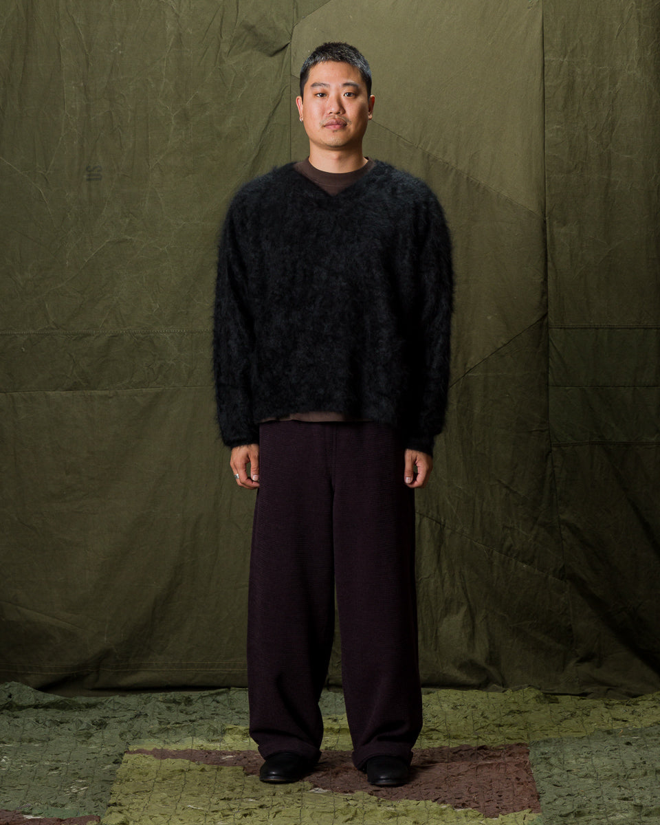 Olde H & Daughter Fur Cashmere V Pullover - Black 10 - Standard & Strange