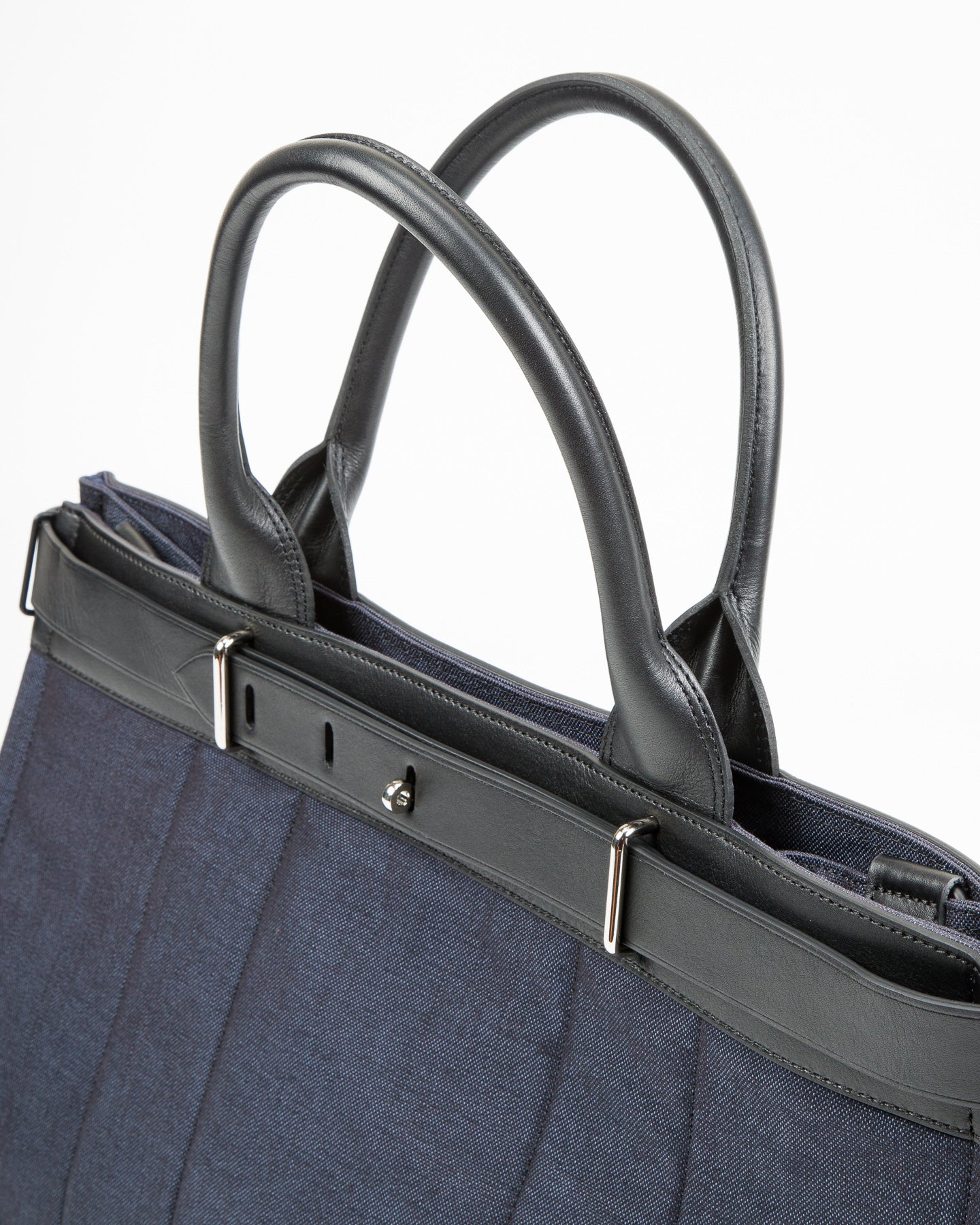 Fork 2Way Tote Bag (L) - Navy – Standard & Strange Fork 2Way Tote Bag (L) - Navy – Standard & Strange