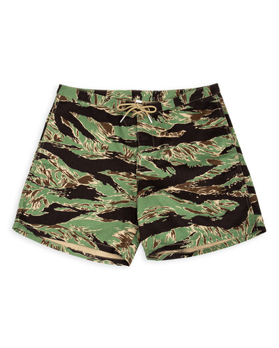The Real McCoy's Tiger Camouflage Swim Shorts / John Wayne - Green - Standard & Strange