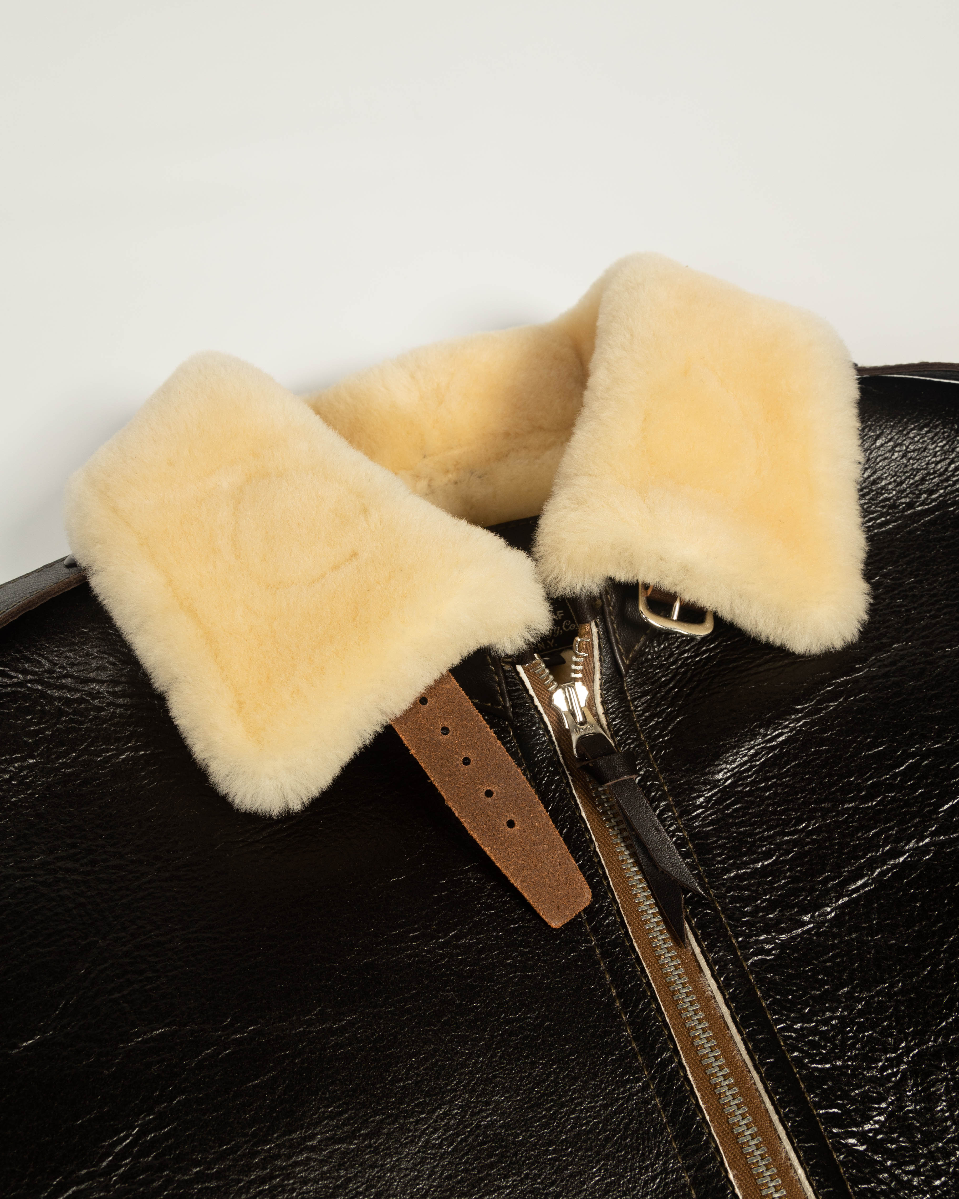 The Real McCoy's Type B-6 Real McCoy MFG. CO. - Seal Brown